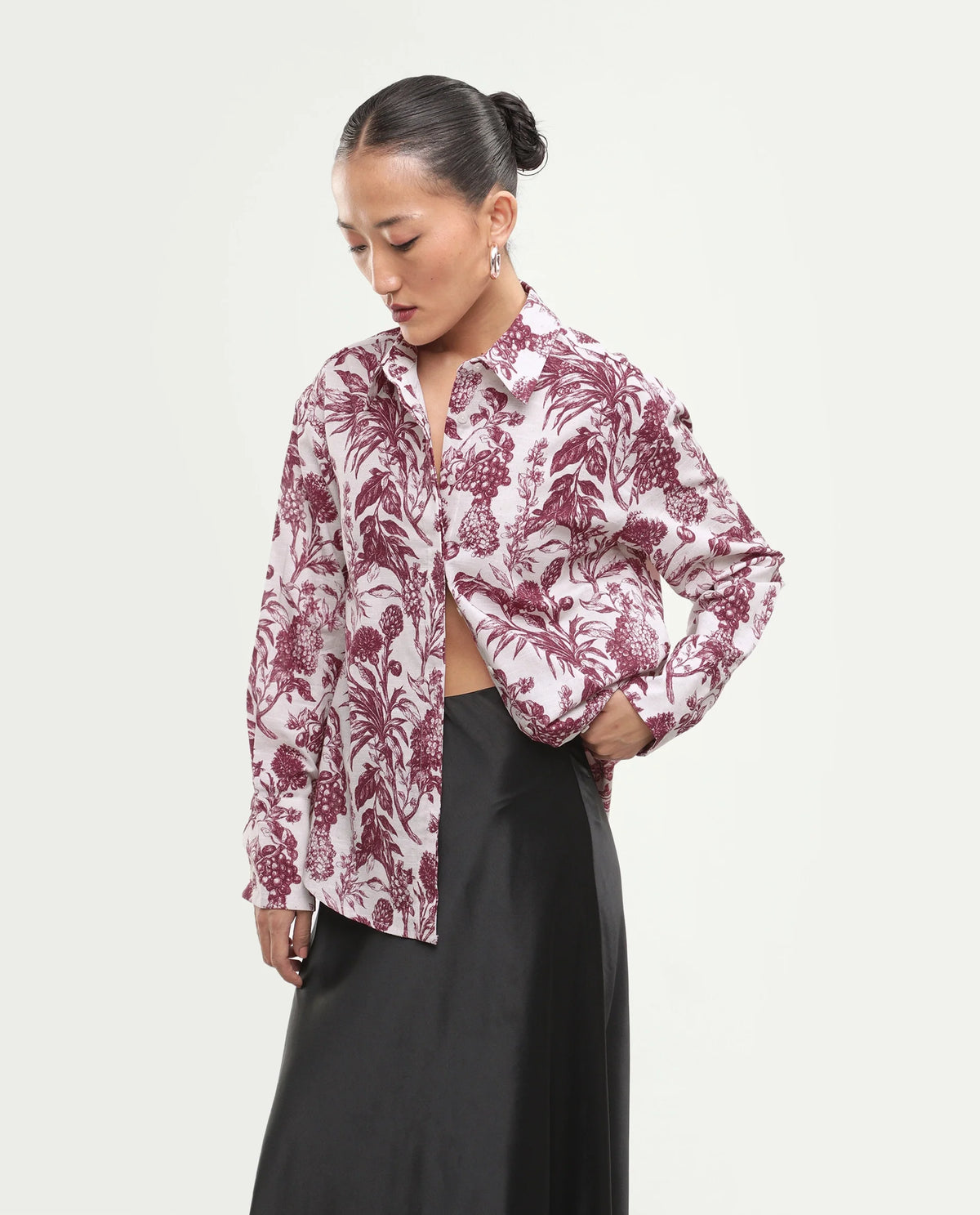 Rareism Women's Fony-T Red Cotton Spread Collar Relaxed Floral Print Shirt