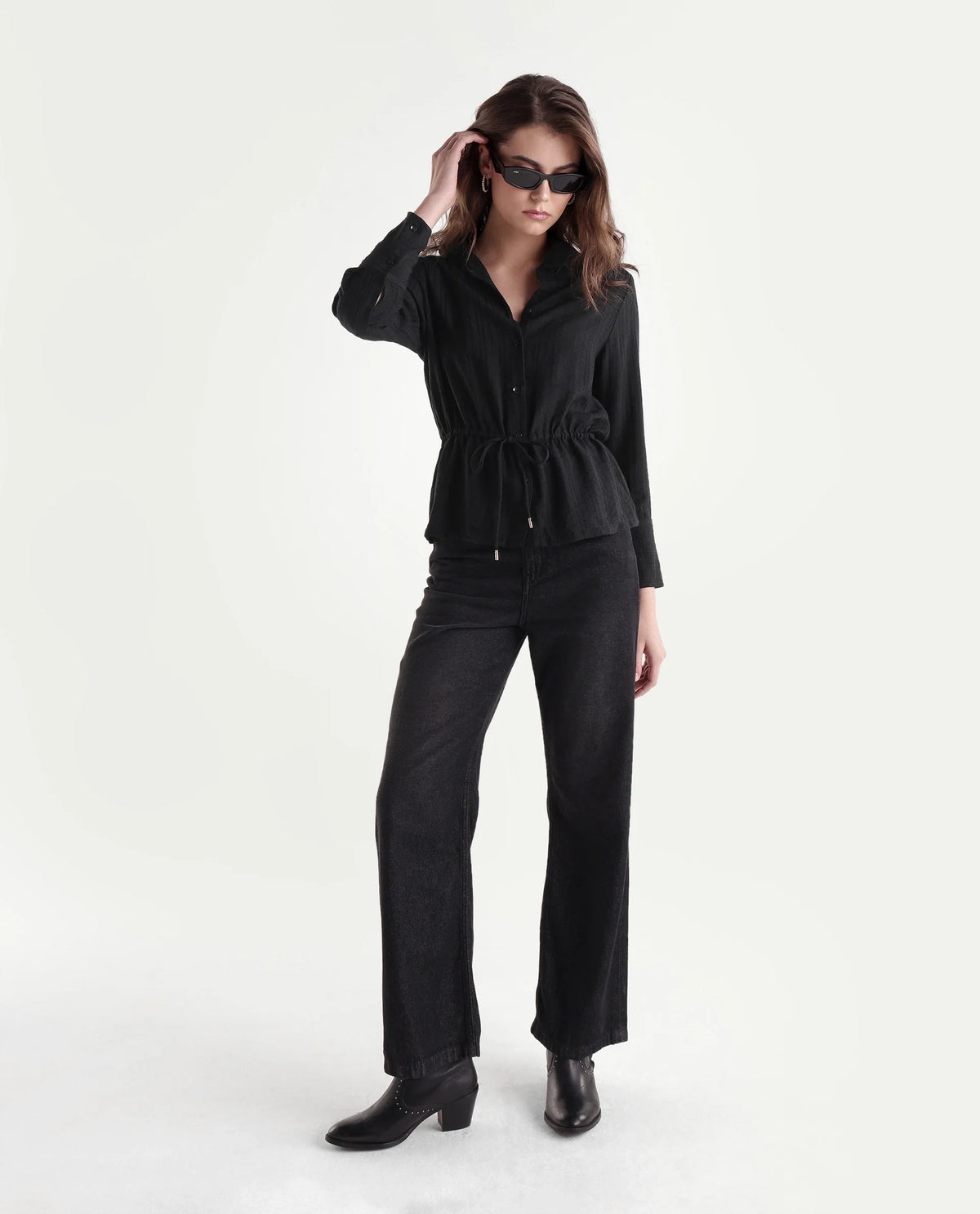 Rareism Women's Quin-T Black Viscose Blend Stand Collar Regular Jacquard Shirt