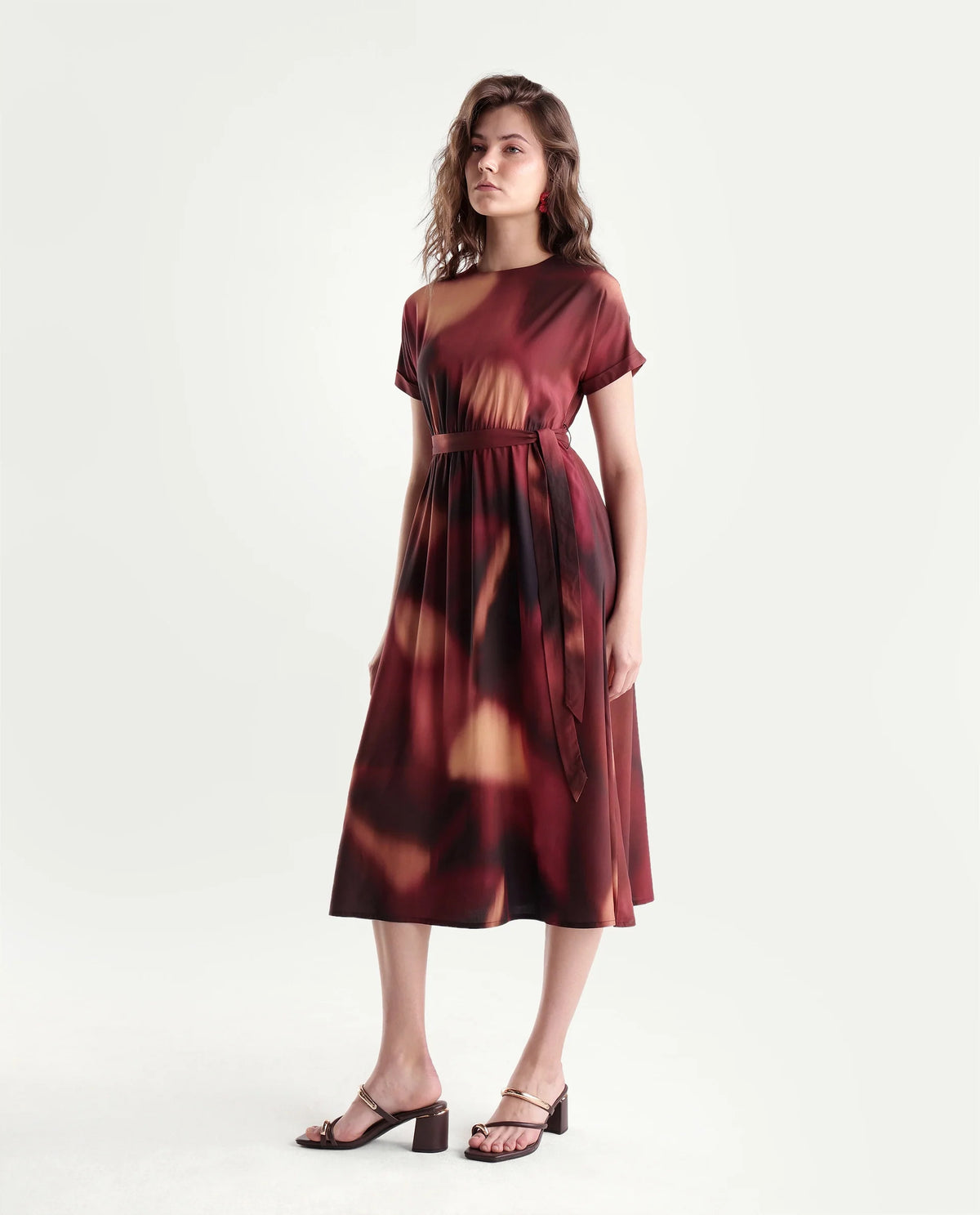 Rareism Women's Sufon Dark Brown Viscose Crew Neck Fit And Flare Abstract Print Dress