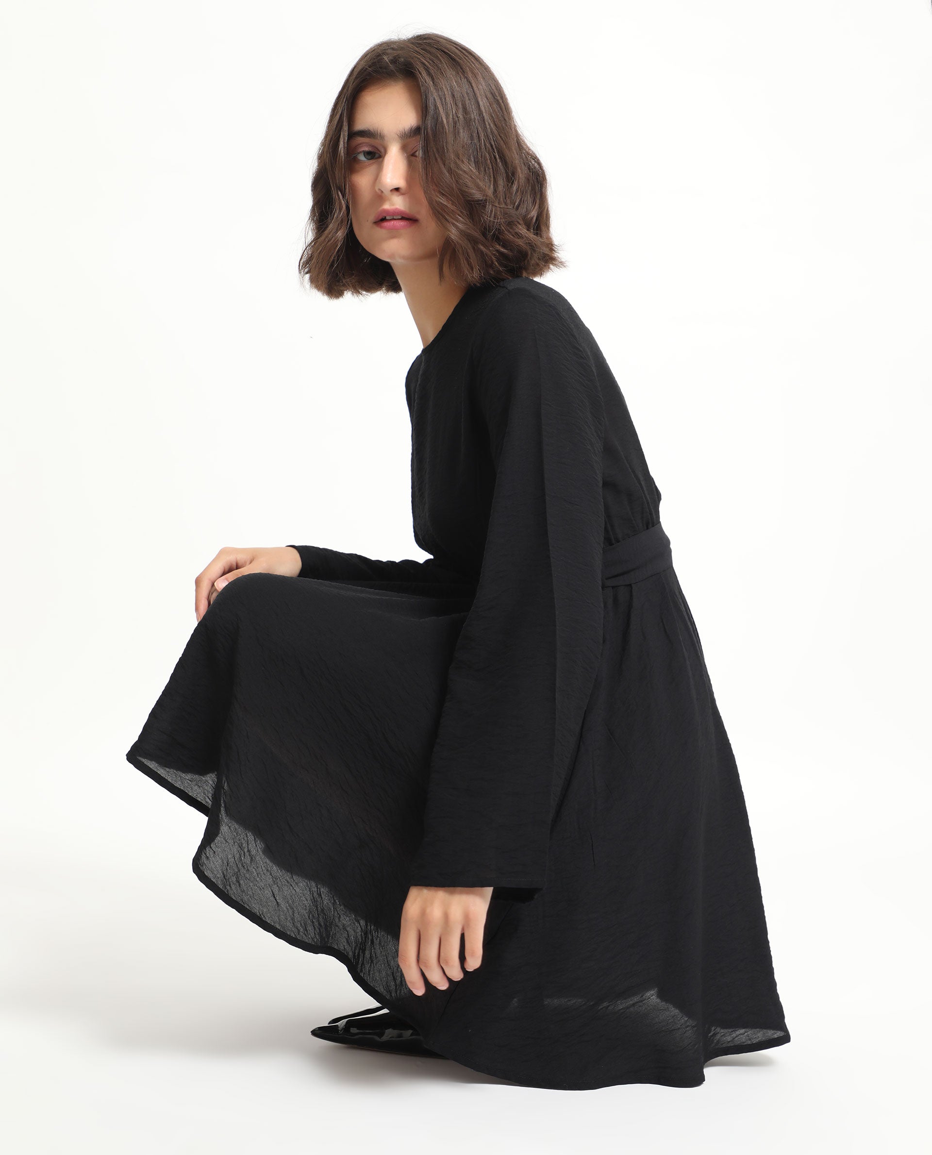 Rareism Women's Sahar Black Viscose Blend Crew Neck Plain Raglan Sleeve Knee Length Fit And Flare Dress