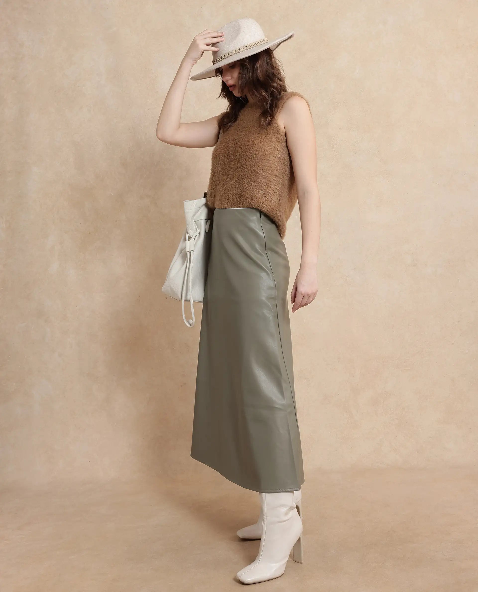 Rareism Women Serdo Olive Polyester Fabric Short Sleeve Plain Skirt