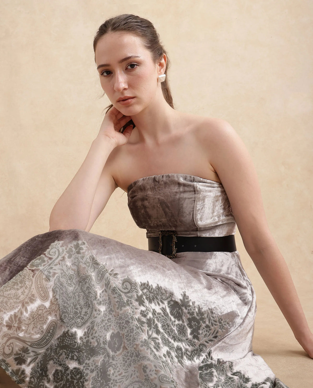 Rareism Women Seson Light Silver Tube Neck Zipper Closure Fit And Flare Midi Abstract Print Dress