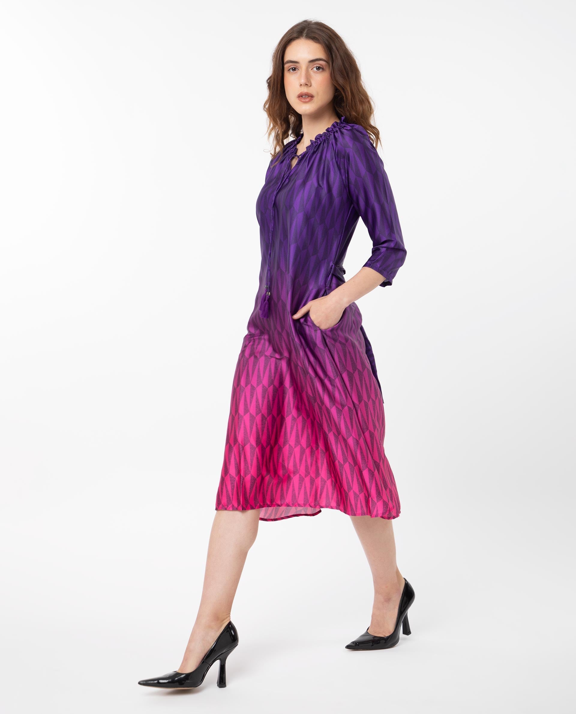 Rareism Women's Shaw Pink Polyester Tie-Up Neck Ombre Knee Length Regular Fit Dress