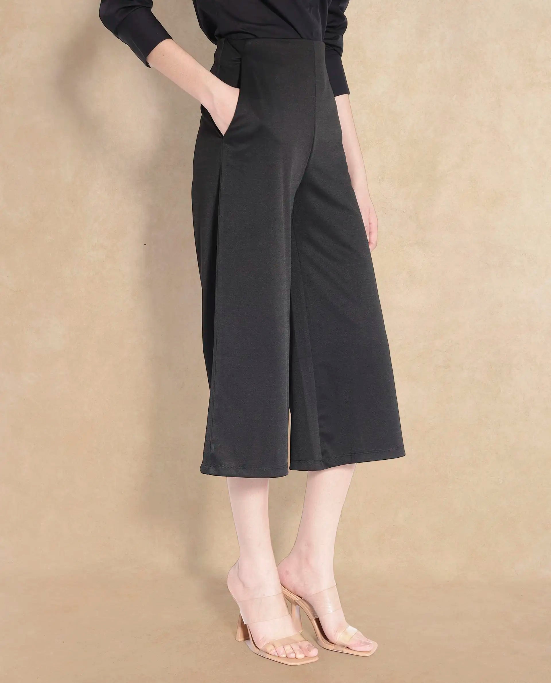 Rareism Women's Shoyo Black Polyester Plain Midi Flared Trouser