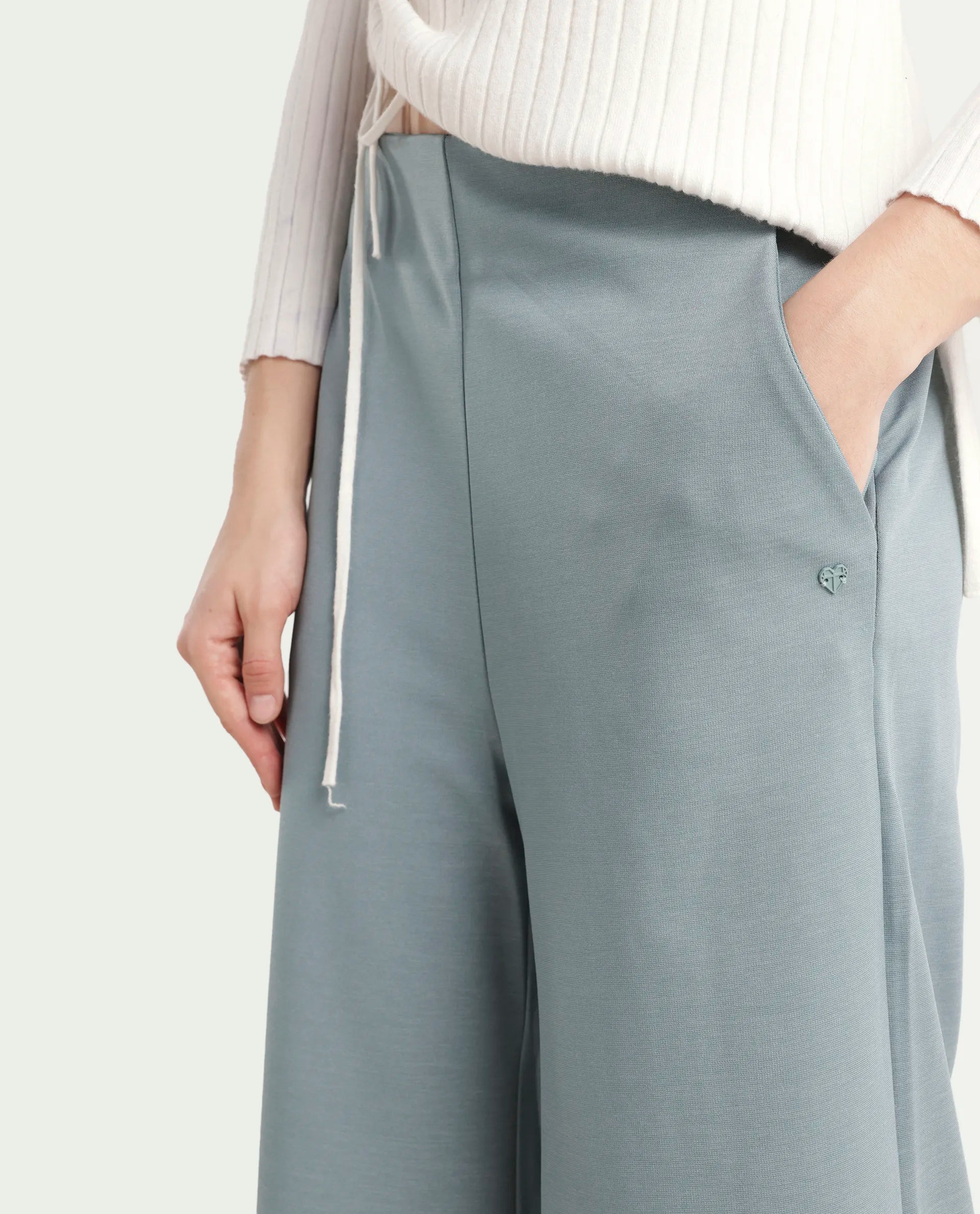 Rareism Women's Shoyo Light Green Polyester Plain Midi Flared Trouser