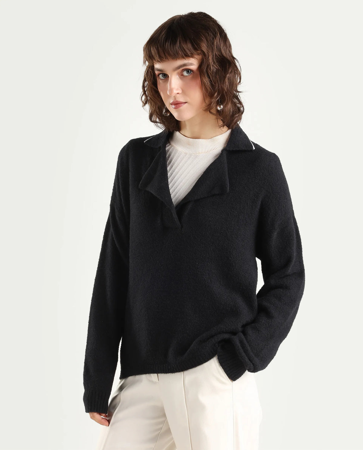 Rareism Women's Sirnako Black Acrylic Spread Collar Relaxed Fit Plain Sweater