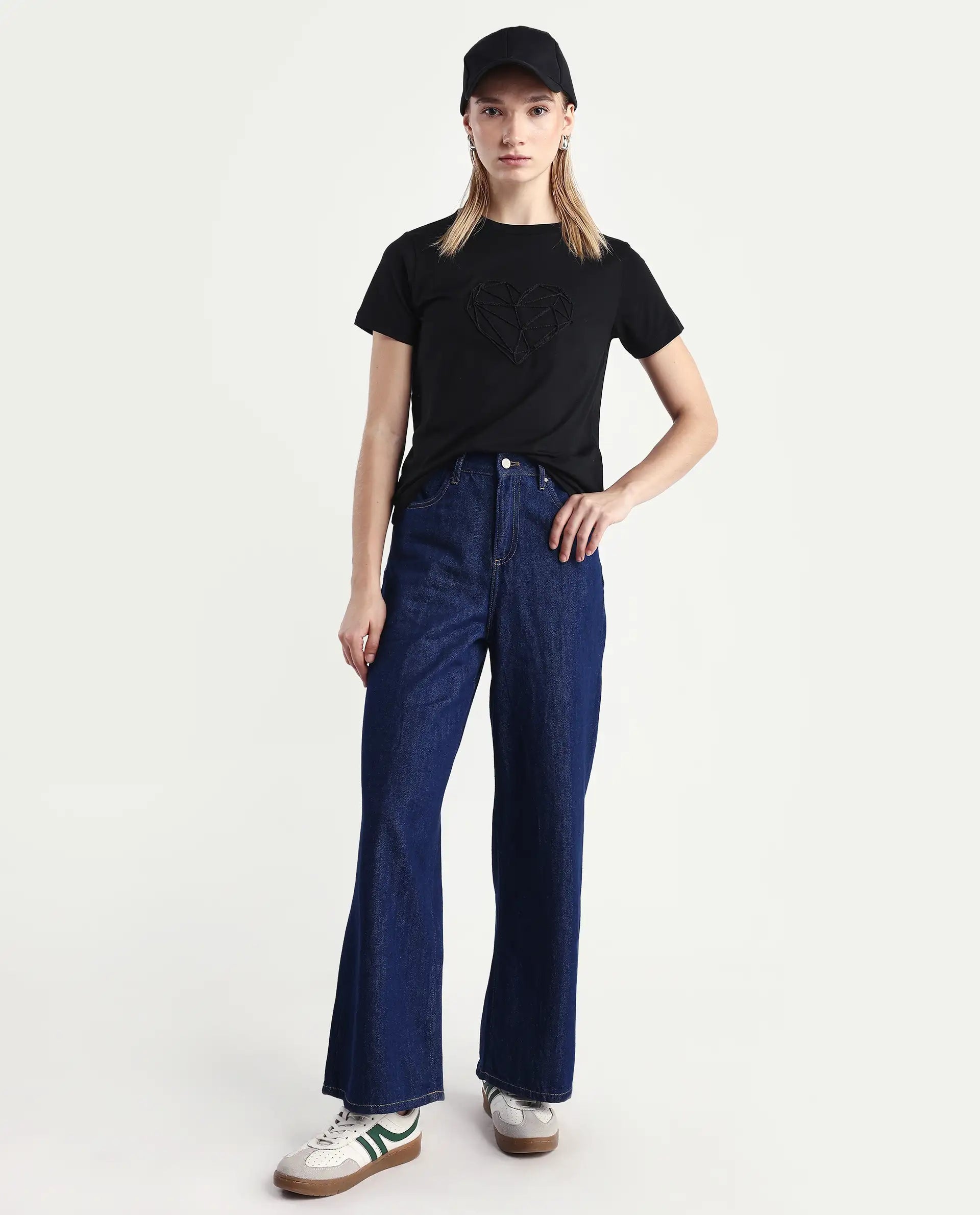 Rareism Women's Skia Black Cotton Blend Crew Neck Regular Fit T-Shirt