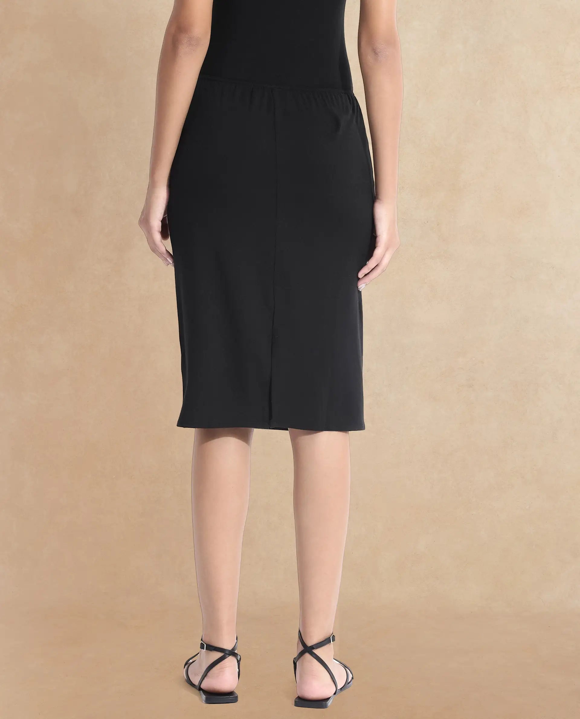 Rareism Women's Slippyaa Black Shoulder Strap Plain Shoulder Strap Knee Length Straight Fit Inner Wear