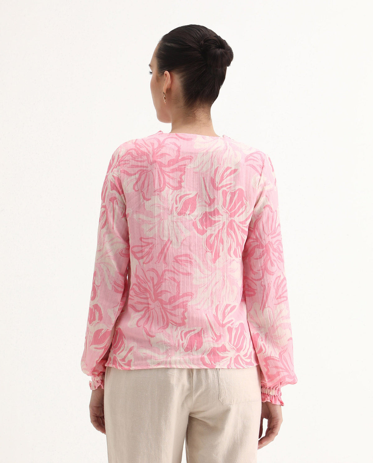 Rareism Women's Sombo Pink Polyester V-Neck Floral Print Bishop Sleeve Regular Fit Top