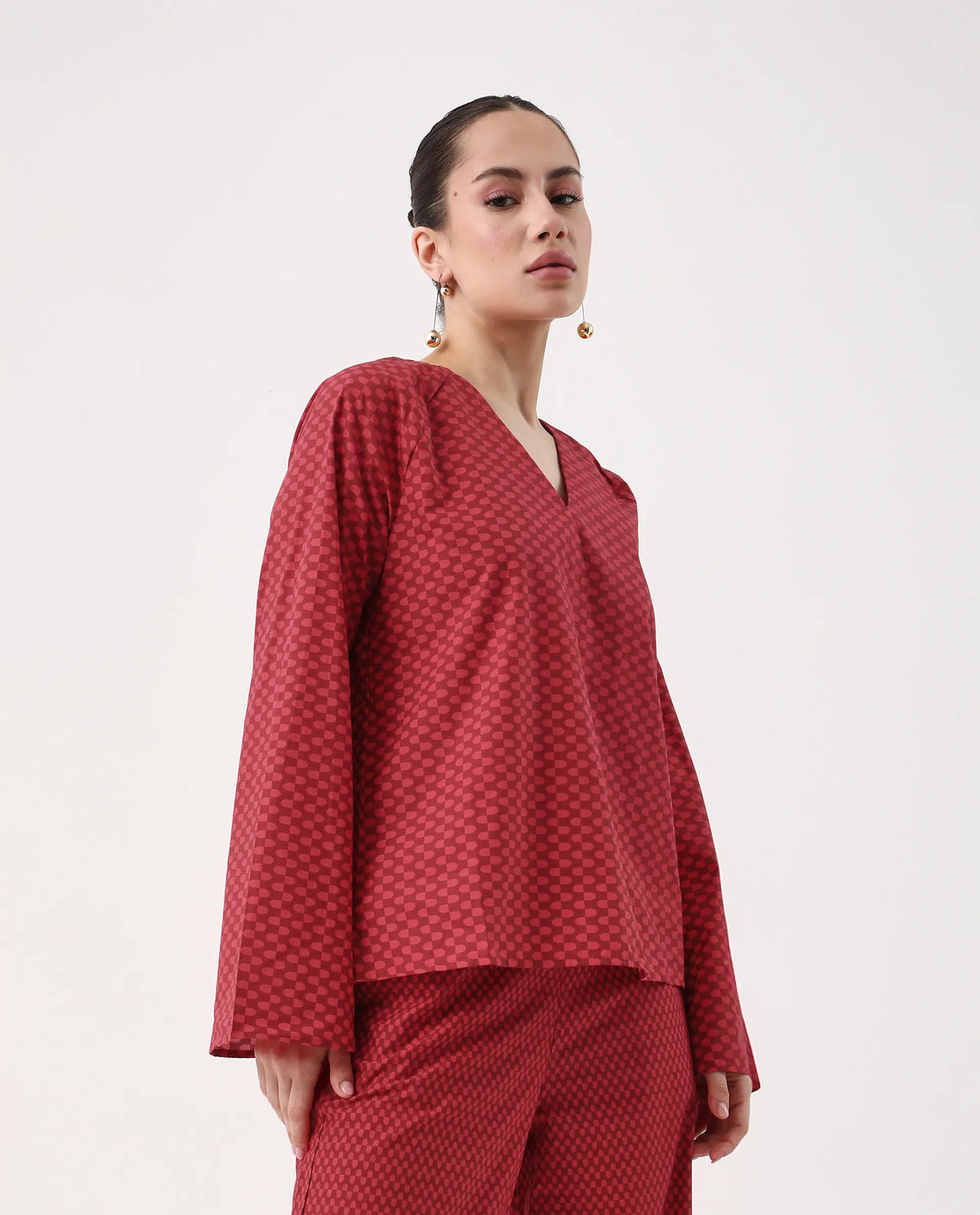 Rareism Women's Somkyu T Red Cotton Round Neck Geometric Print Raglan Sleeve Regular Fit Top