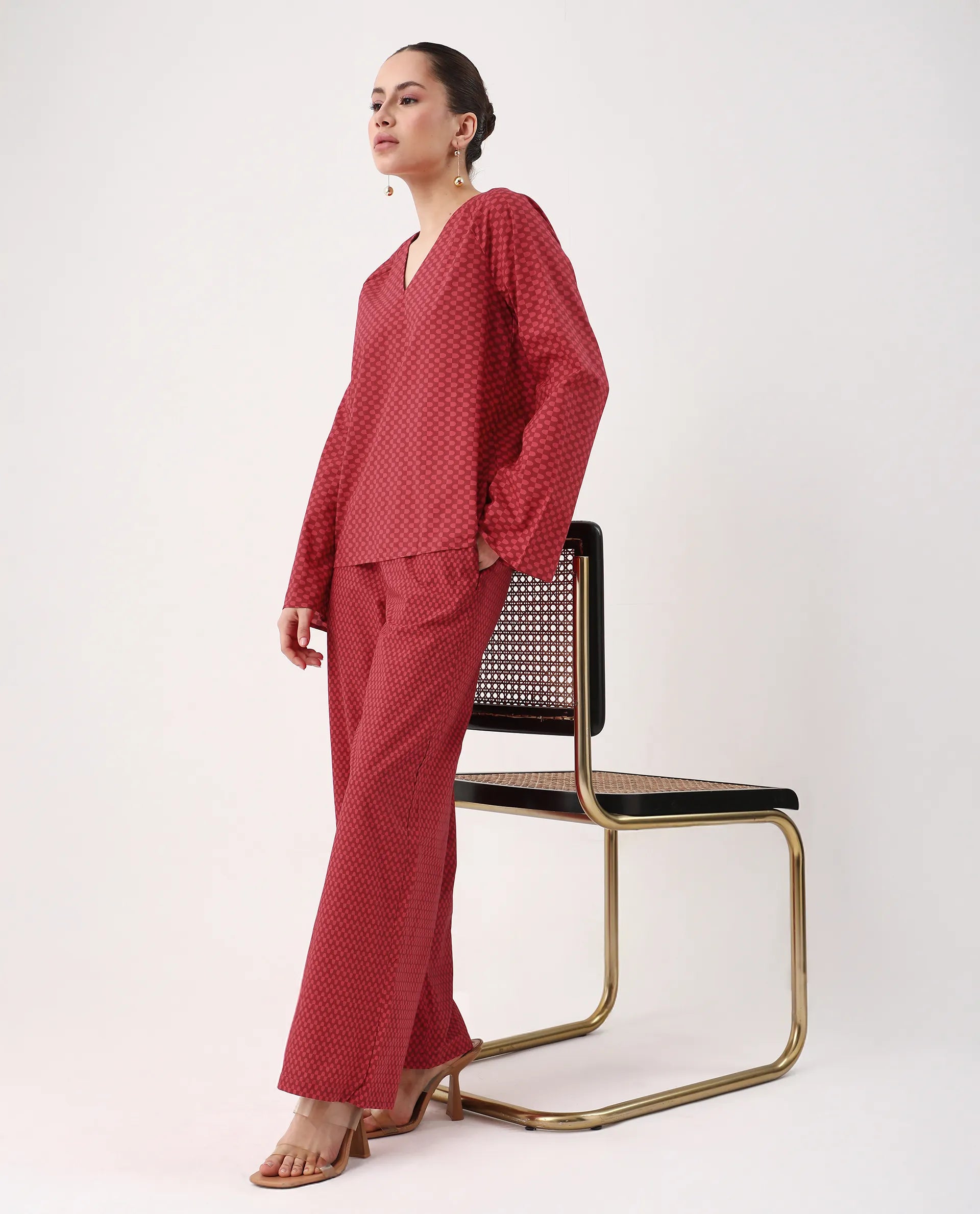 Rareism Women's Somkyu T Red Cotton Round Neck Geometric Print Raglan Sleeve Regular Fit Top