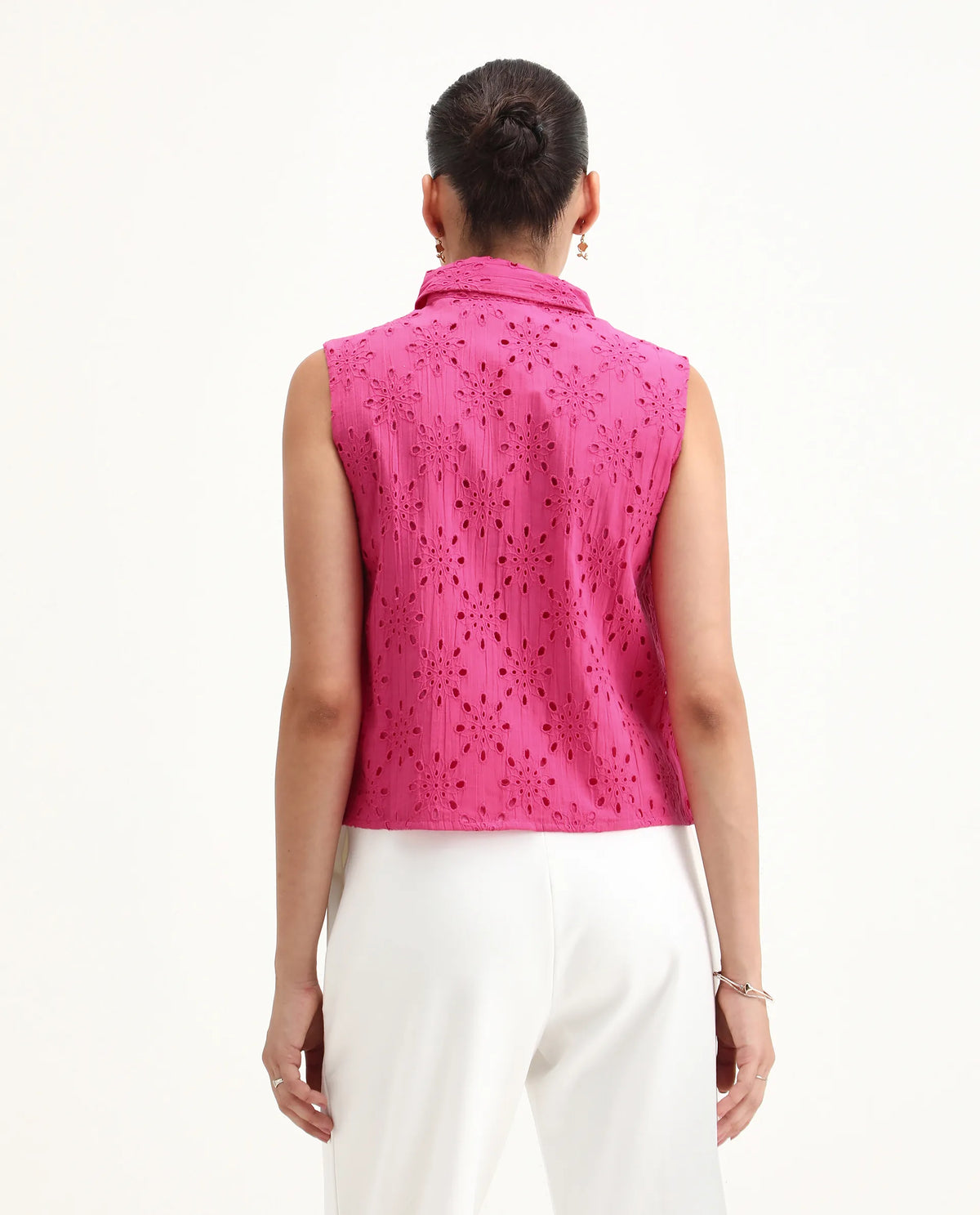 Rareism Women's Somtel Pink Cotton Spread Collar Schiffli Sleeveless Crop Regular Fit Top