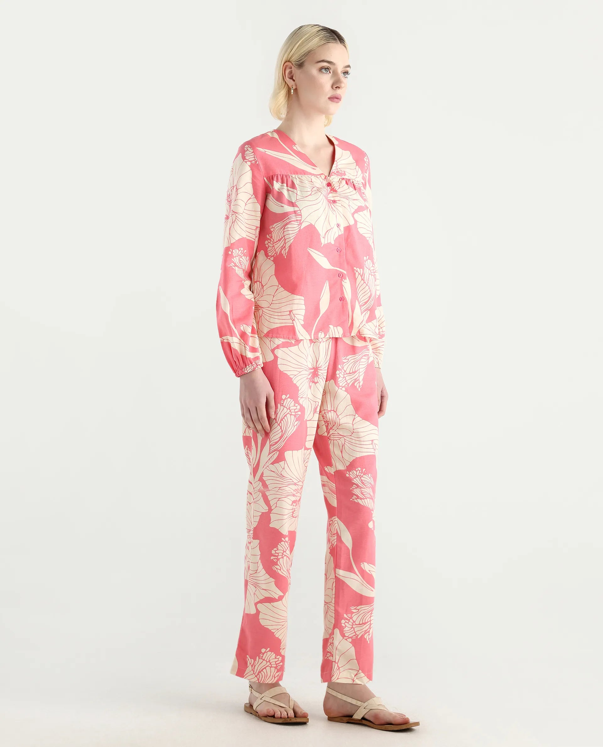 Rareism Women's Somyan B Pink Rayon Blend Floral Print Ankle Length Straight Fit Trouser