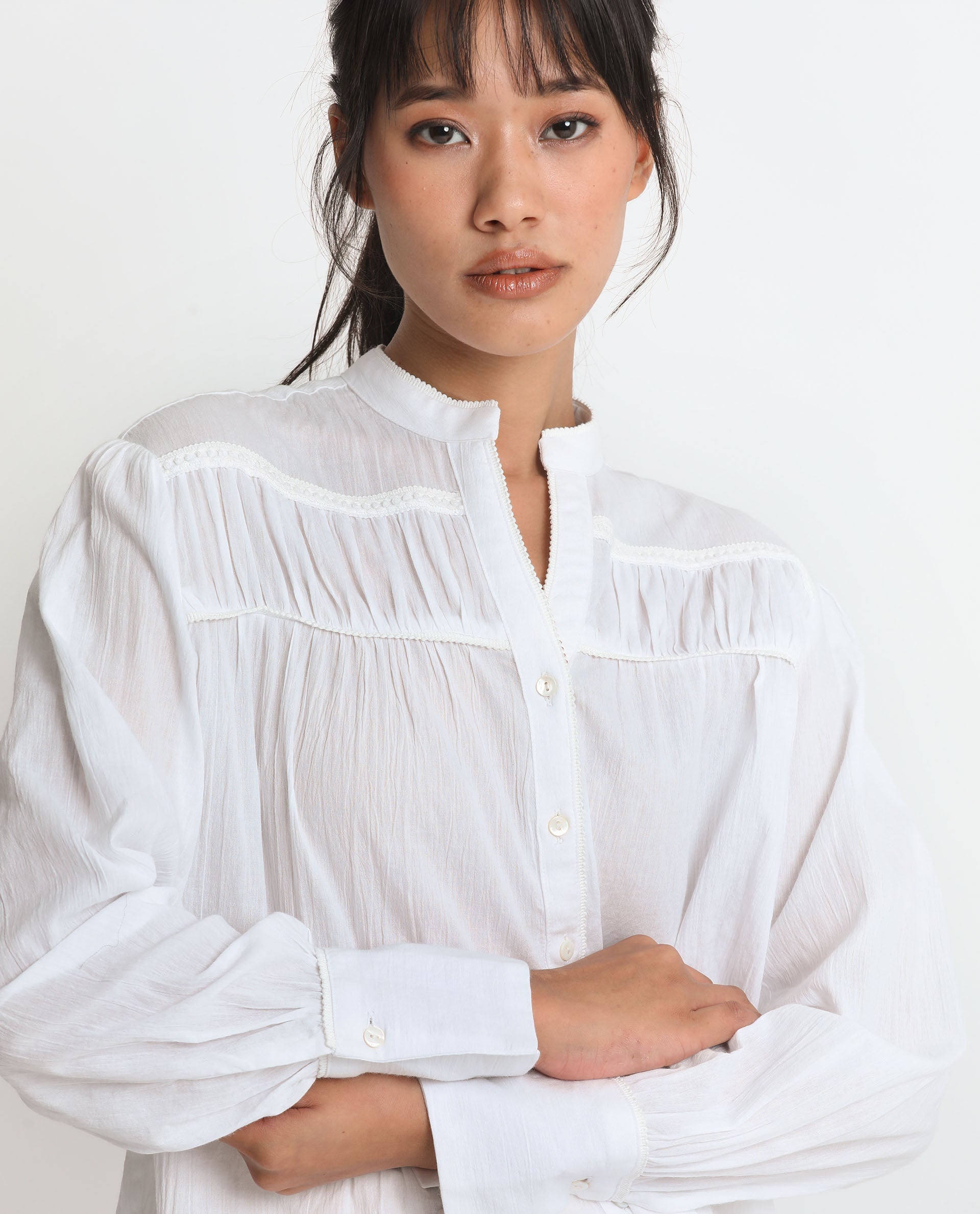 Rareism Women's Stern White Cotton Mandarin Collar Plain Bishop Sleeve Relaxed Fit Top