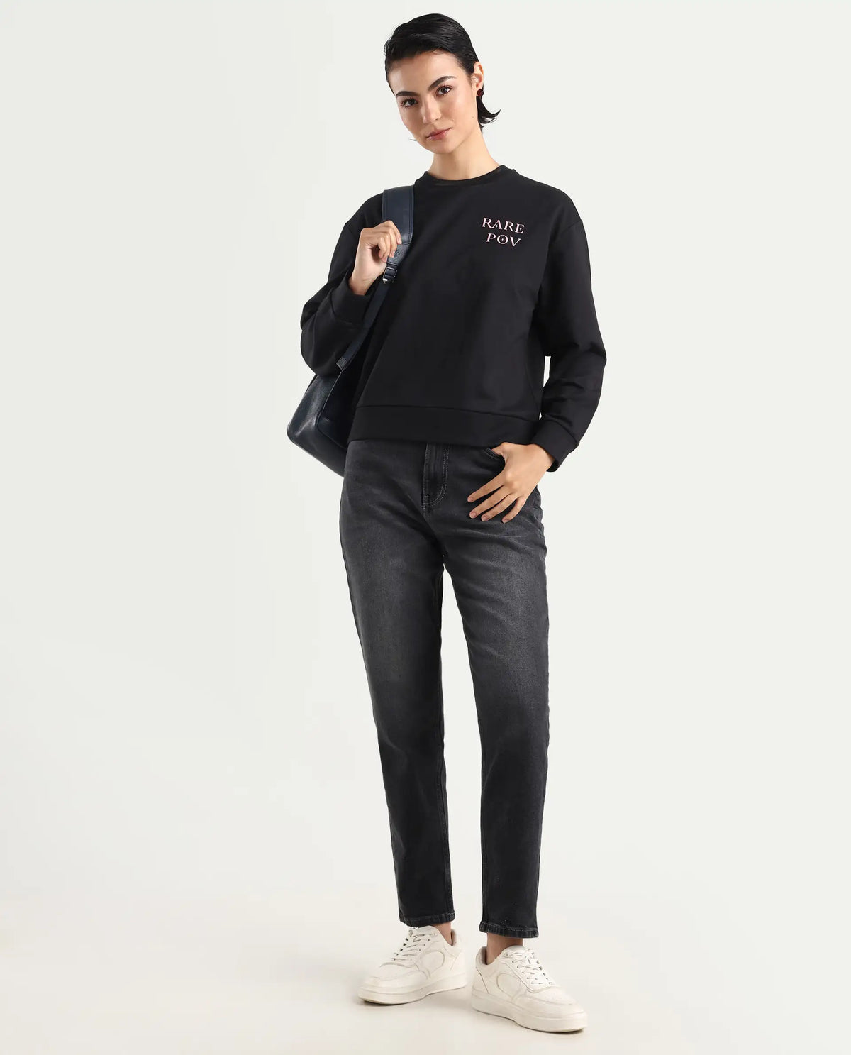 Rareism Women's Swoze Black Cotton Blend Crew Neck Graphic Print Relaxed Fit Sweatshirt