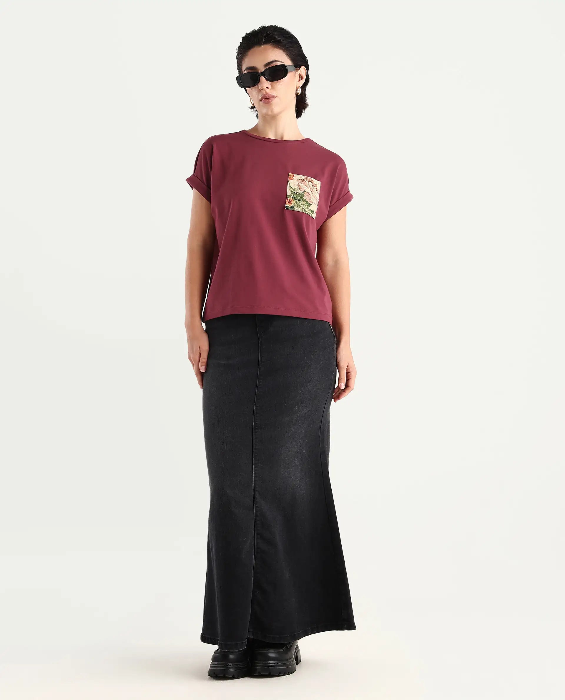 Rareism Women's Tasse Maroon Cotton Blend Crew Neck Graphic Print Extended Sleeves Relaxed Fit T-Shirt