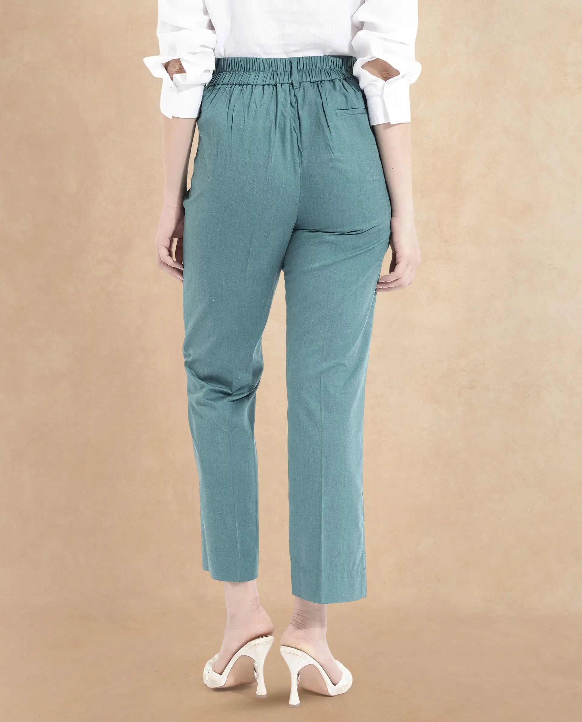 Rareism Women's Tiza Green Polyester Blend Plain Ankle Length Straight Fit Trouser