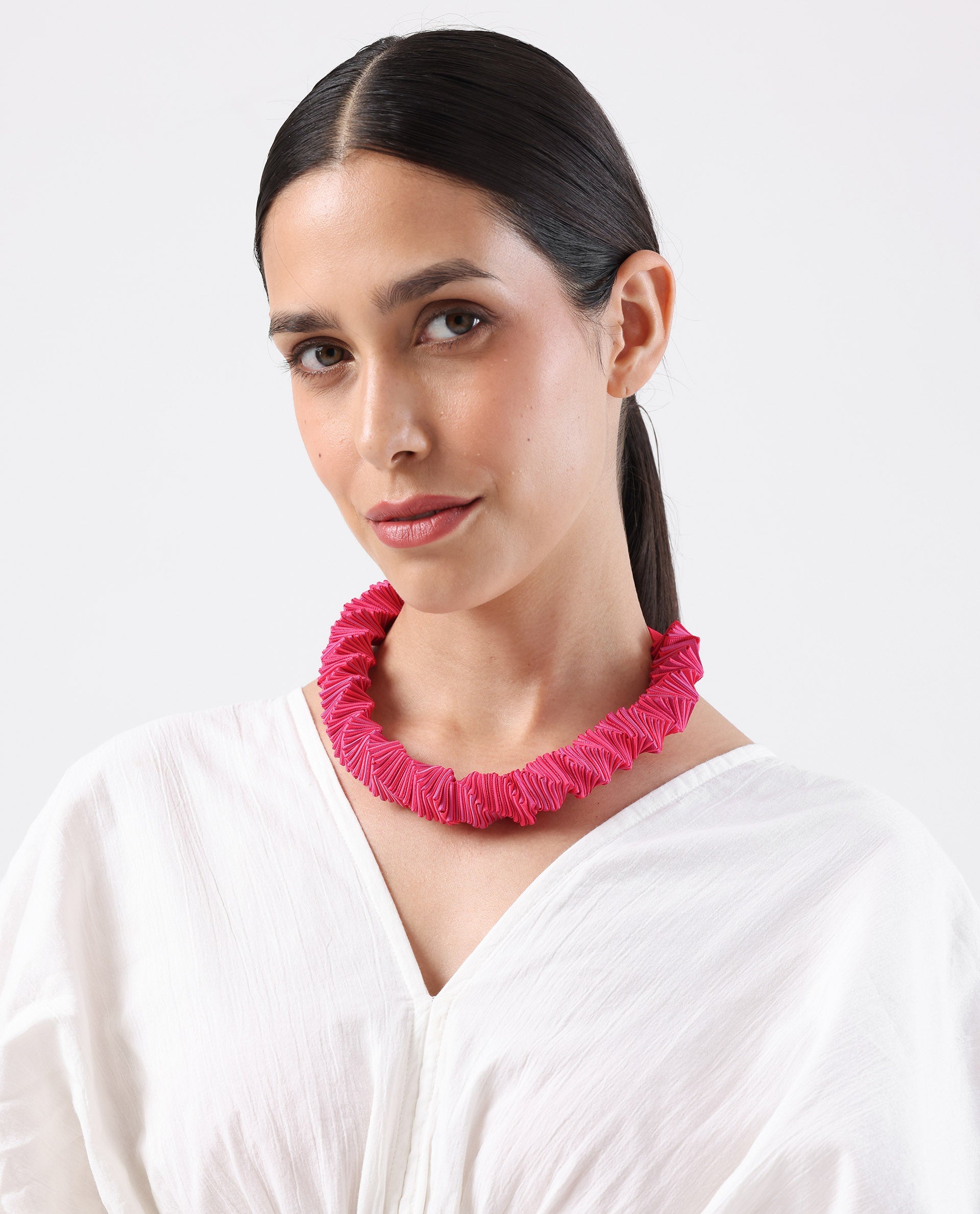 Rareism Women Tred Pink Necklace