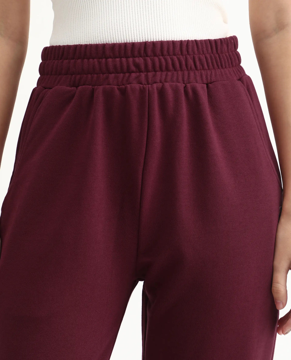 Rareism Women's Trunky Maroon Cotton Blend Plain Ankle Length Straight Fit Track Pant