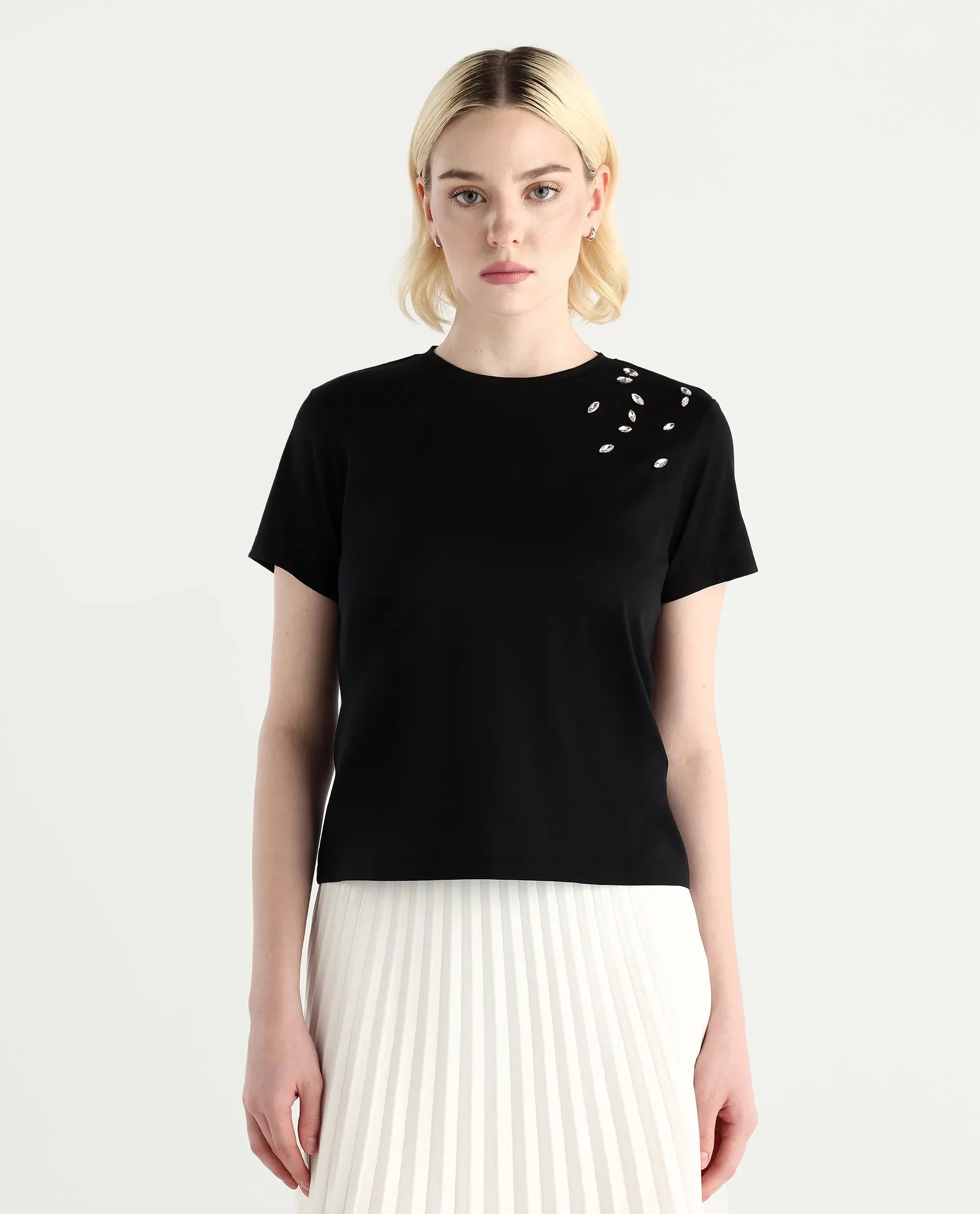 Rareism Women's Twen Black Cotton Crew Neck Regular Fit Printed T-Shirt