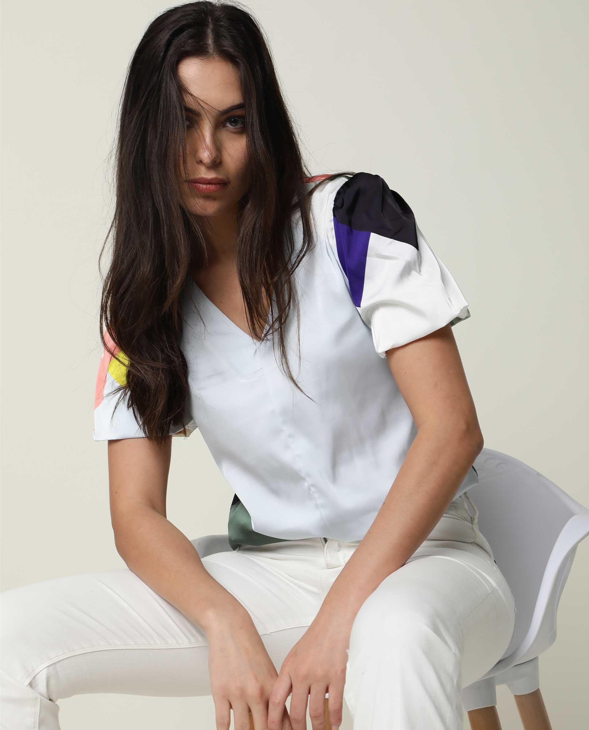 Rareism Women Valve Multi Modal Fabric Relaxed Fit Cropped V-Neck Half Sleeves Abstract Print Top