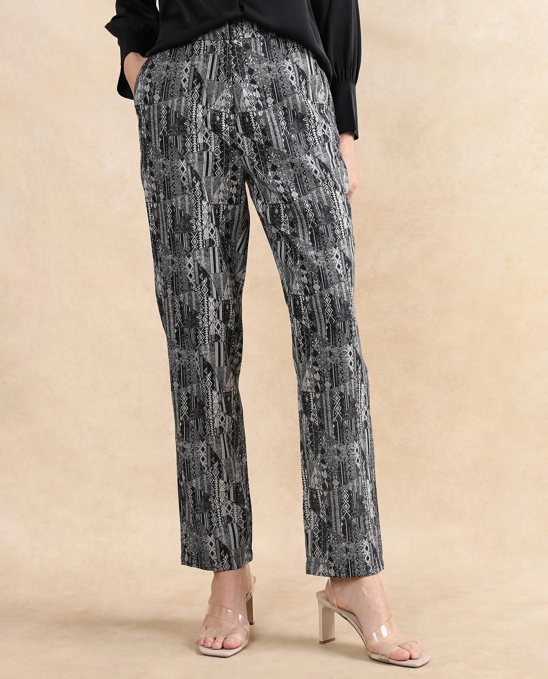 Rareism Women Valie-B Black Zipper Closure Straight Fit Ankle Length Jacquard Trouser