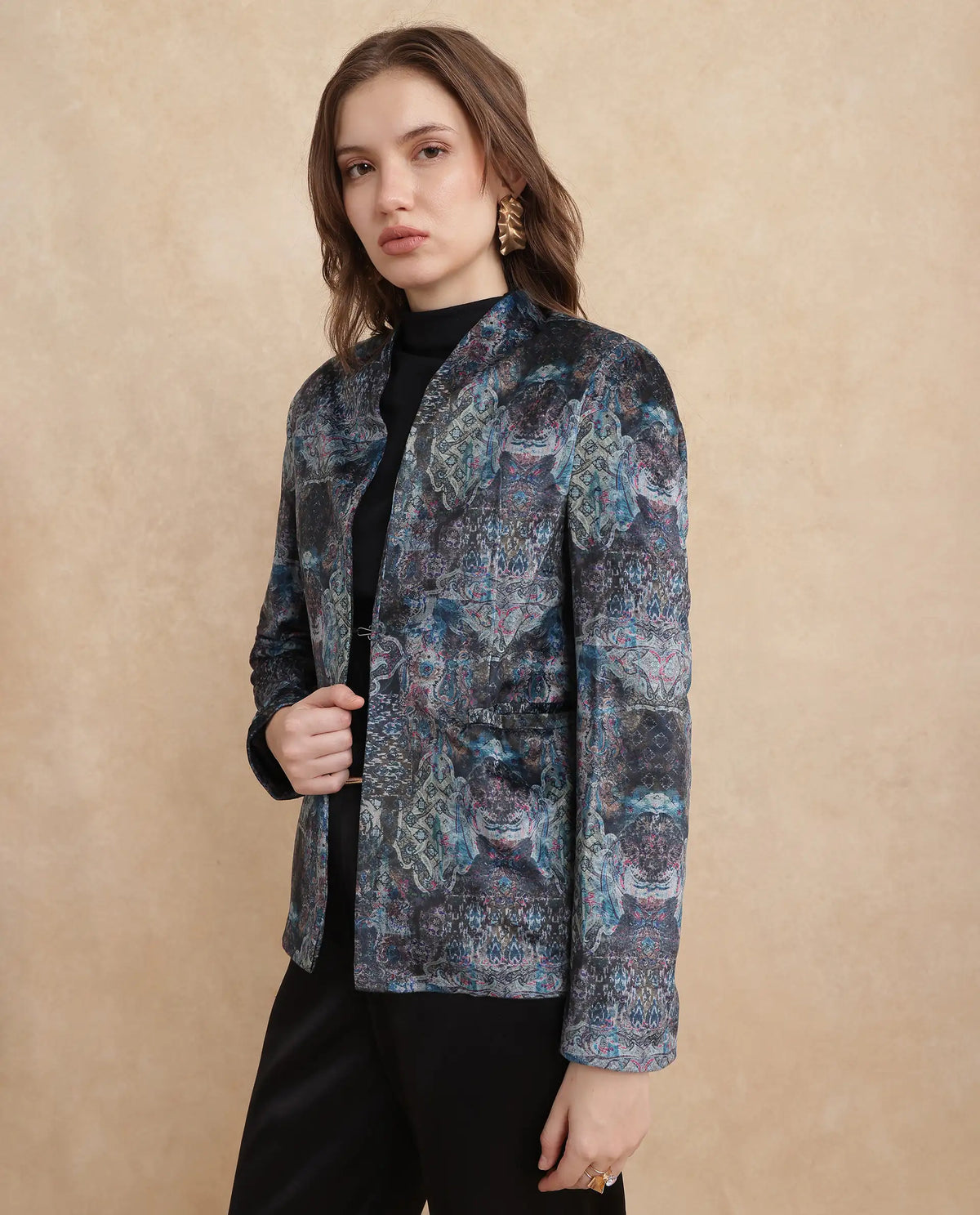 Rareism Women Valorie Multi Velvet Cuffed Sleeve V-Neck Hook Closure Abstract Print Blazer