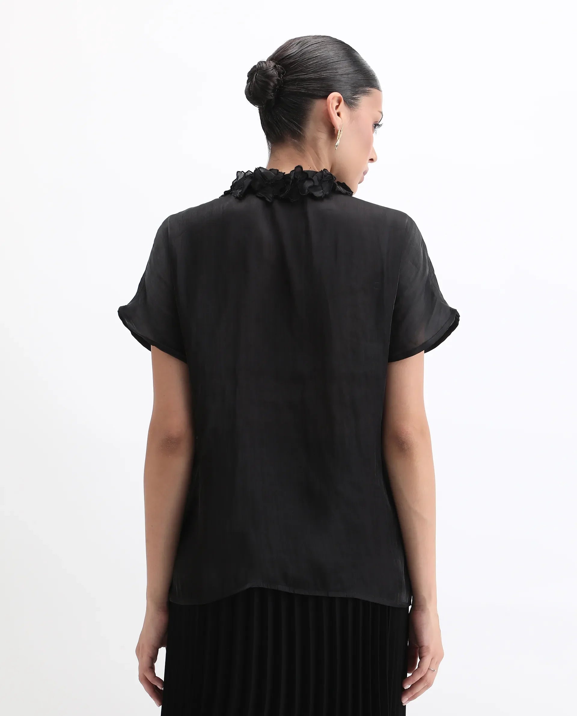 Rareism Women's Varfa Black Polyester Drop Collar Plain Boxy Fit Shirt