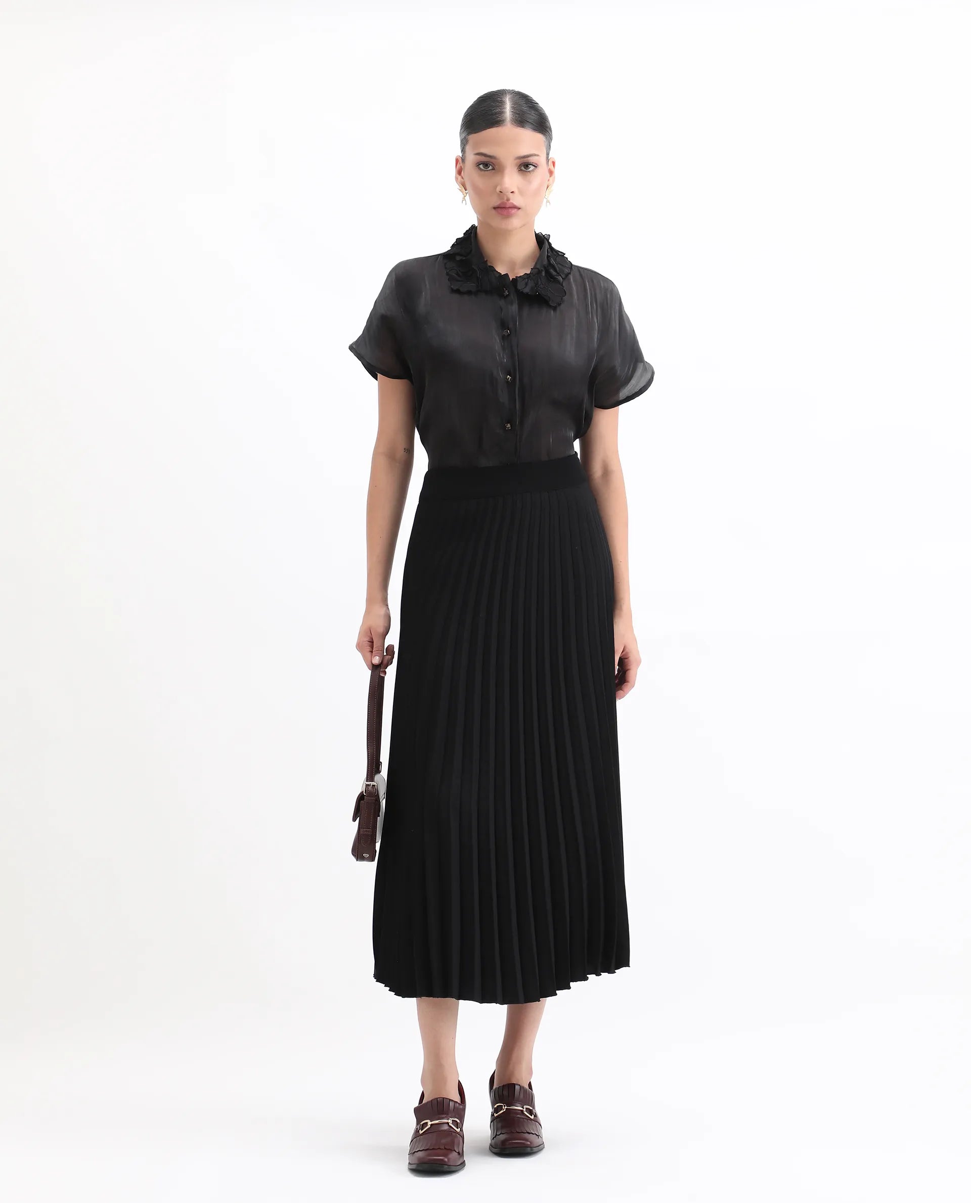 Rareism Women's Varfa Black Polyester Drop Collar Plain Boxy Fit Shirt