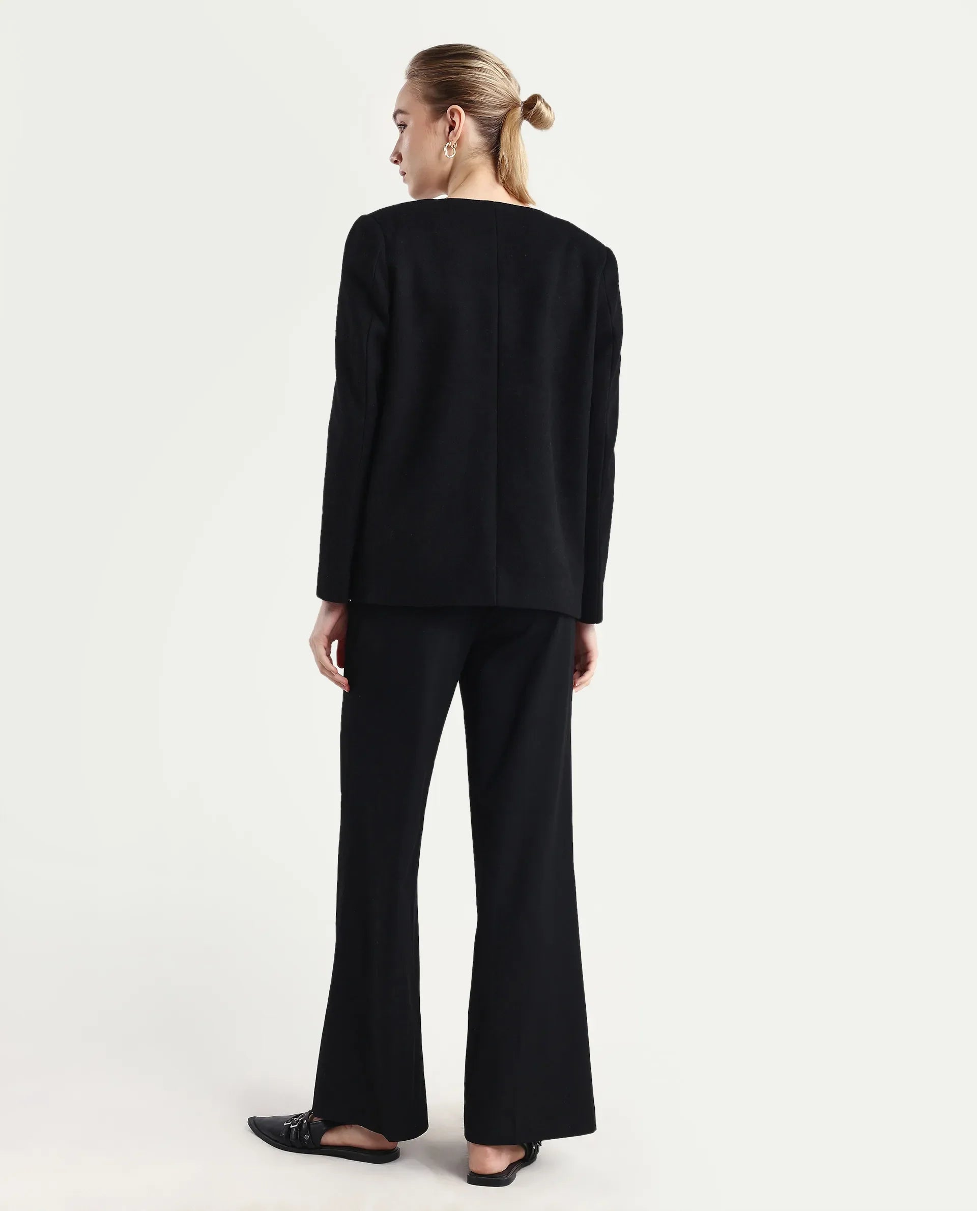 Rareism Women Wido Black Polyester Blend Button Closure Wide Leg Fit Plain Travel Trouser