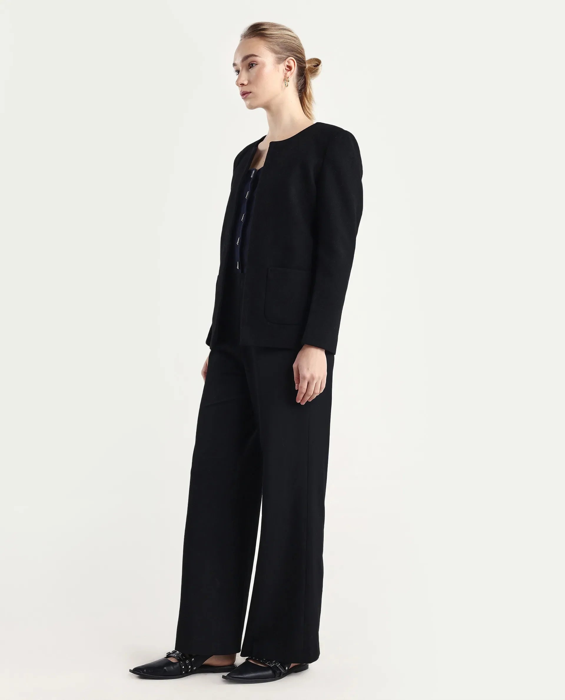 Rareism Women Wido Black Polyester Blend Button Closure Wide Leg Fit Plain Travel Trouser