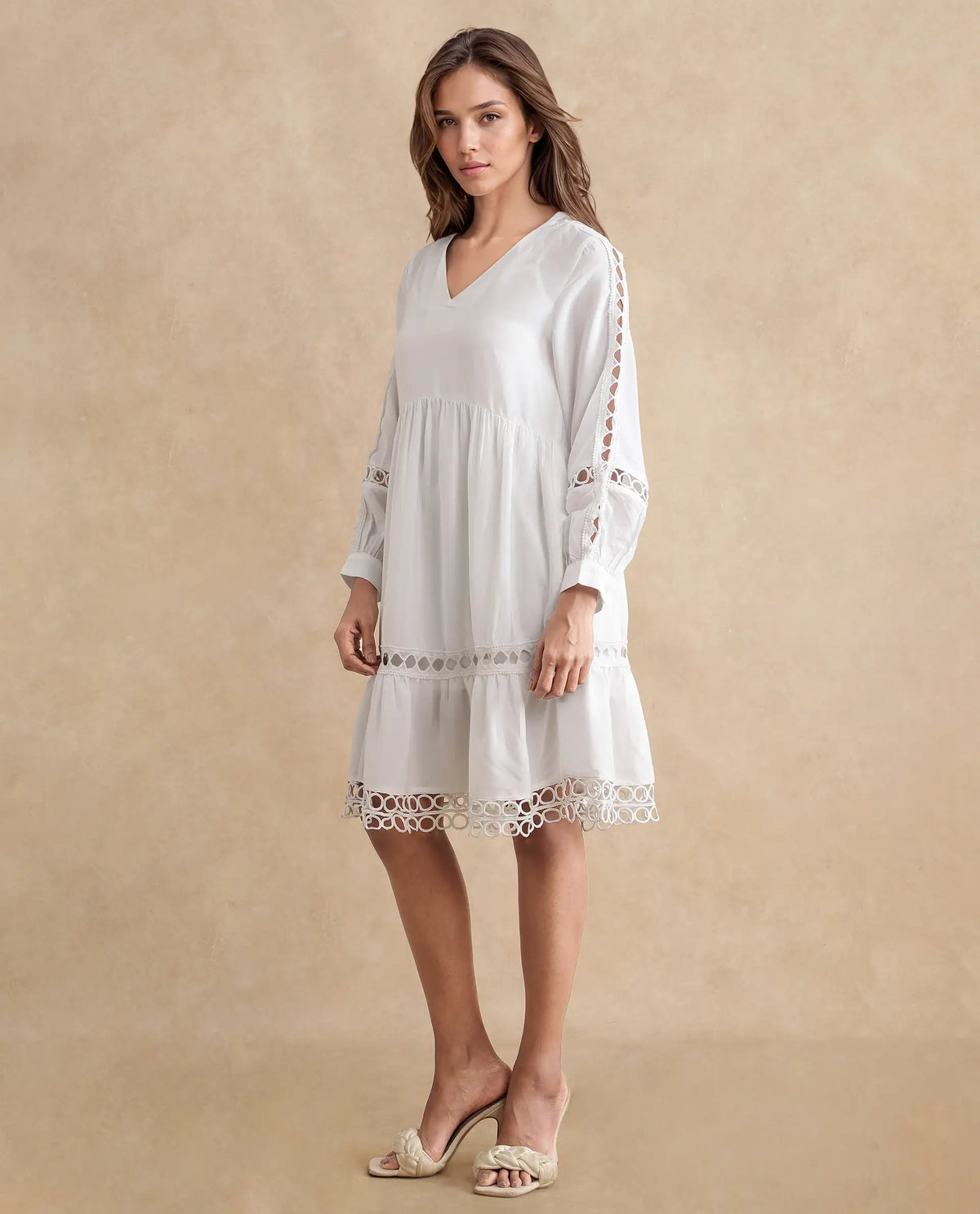 Rareism Women's Wimbledon White Polyester Mandarin Collar Plain Cuffed Sleeve Mini Relaxed Fit Dress