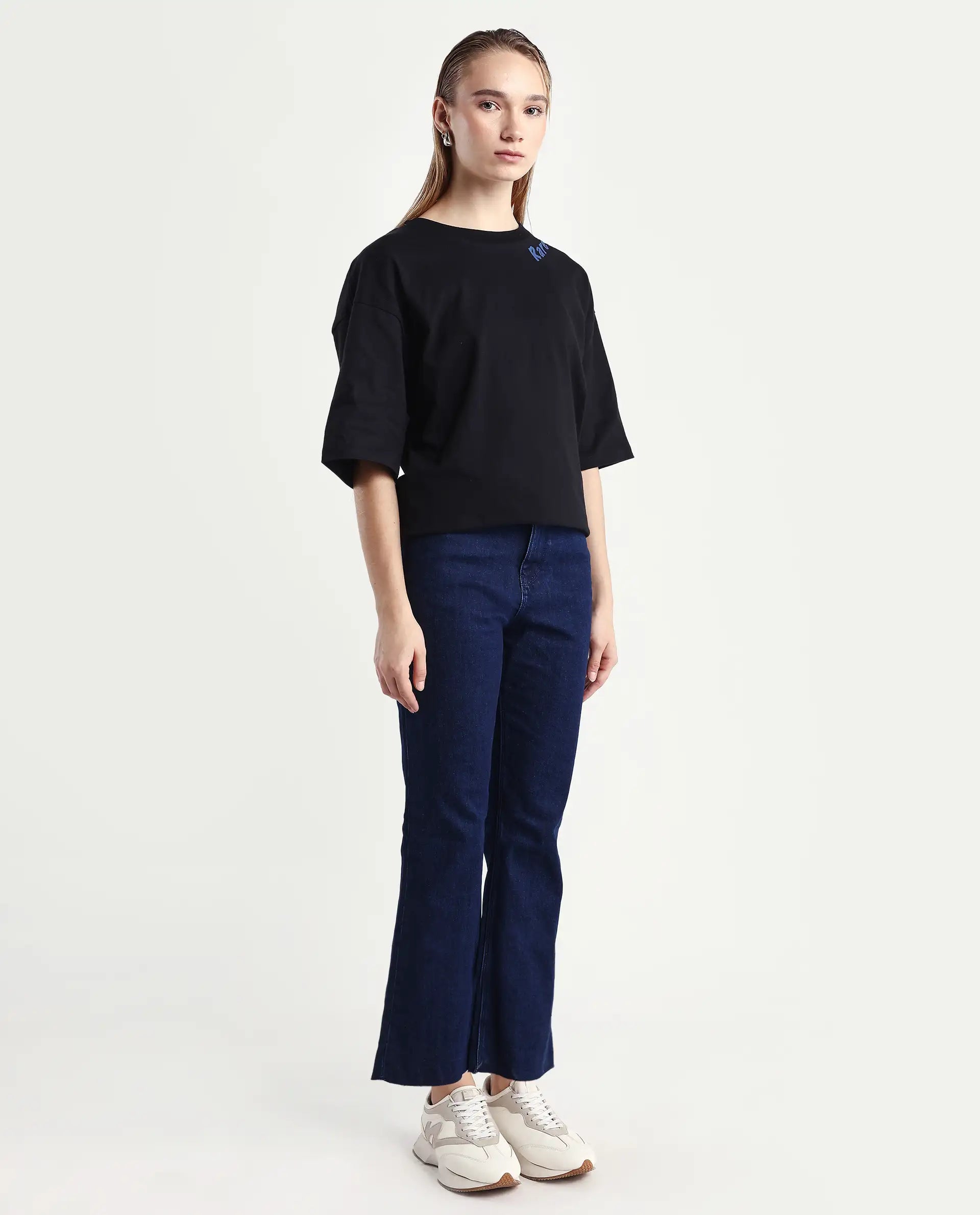 Rareism Women's Winona Dark Blue Cotton Blend Plain Ankle Length Crop Flare Jeans