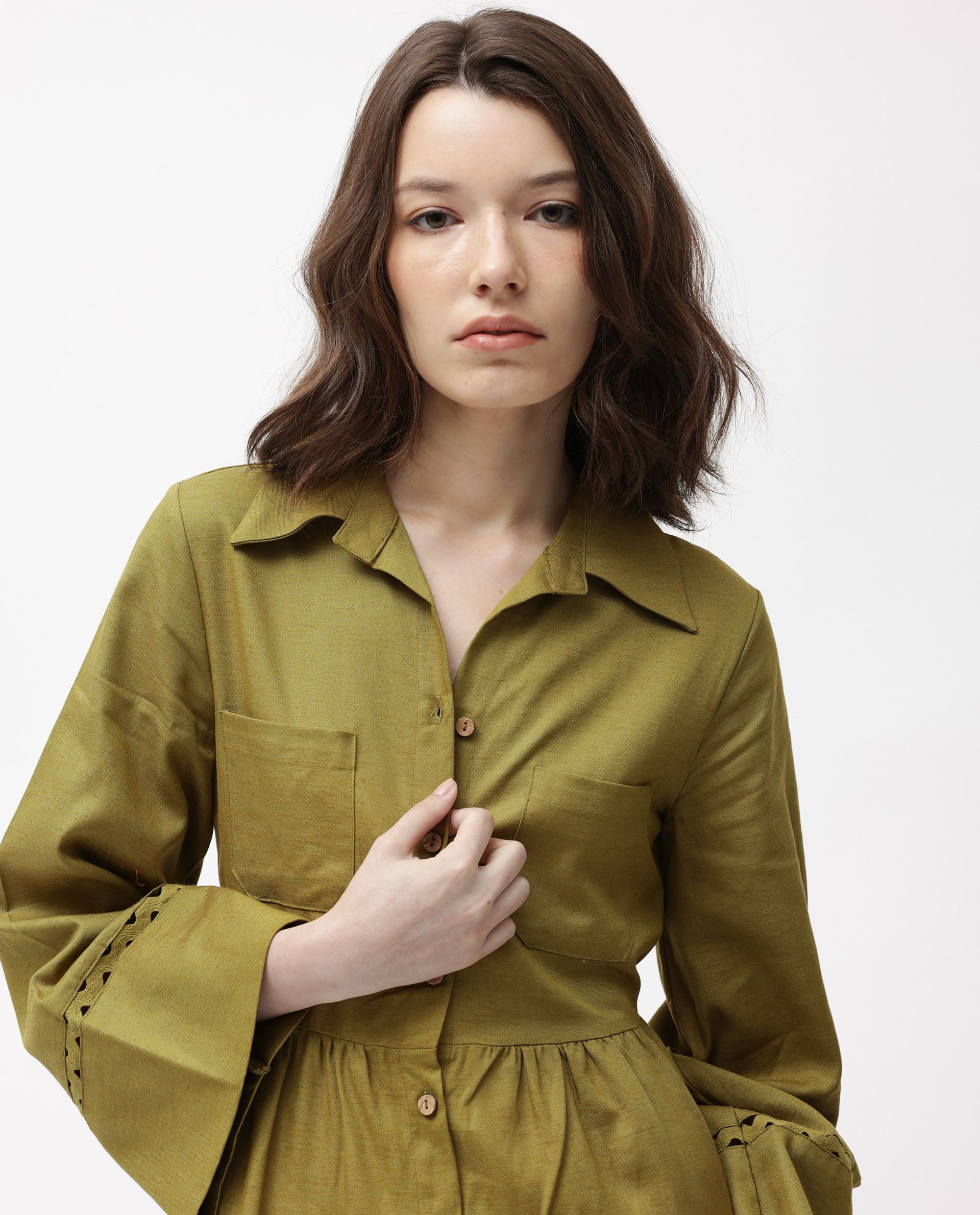 Rareism Women's Wyatt Green Cotton Blend Spread Collar Plain Bell Sleeve Mini Regular Fit Dress