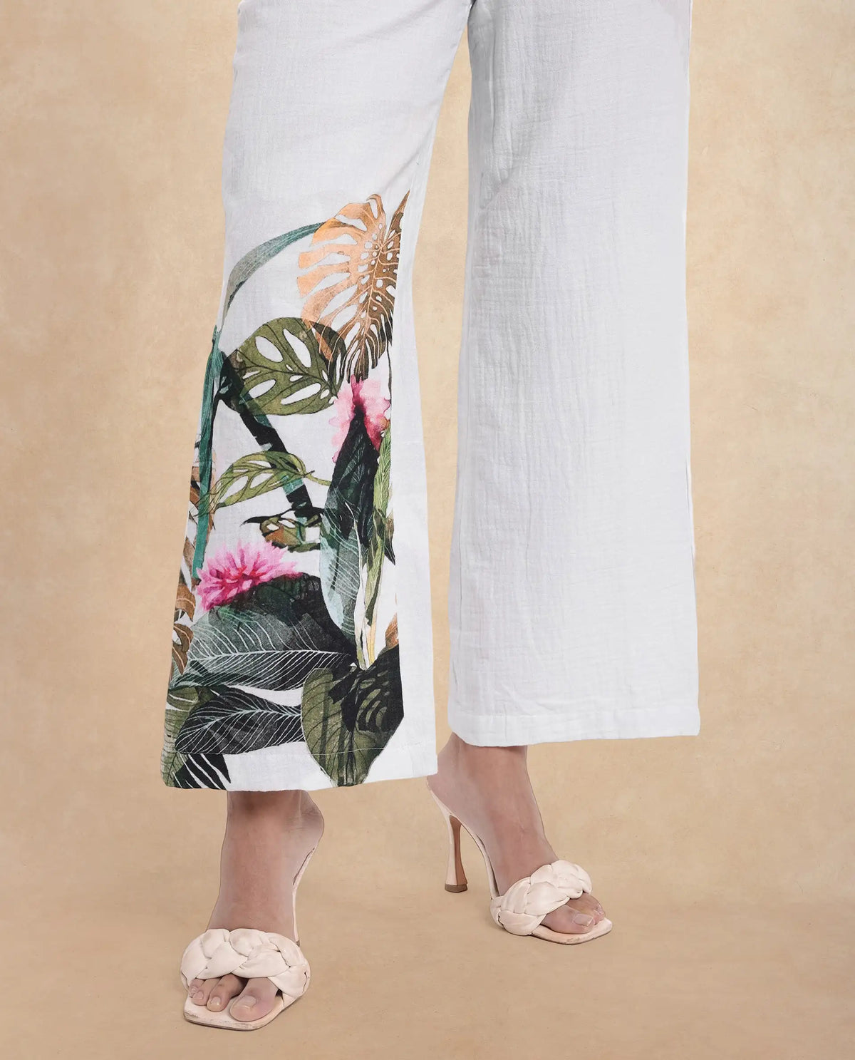 Rareism Women Yarani-SC Off White Zipper Wide Fit Tropical Print Ankle Length Trouser