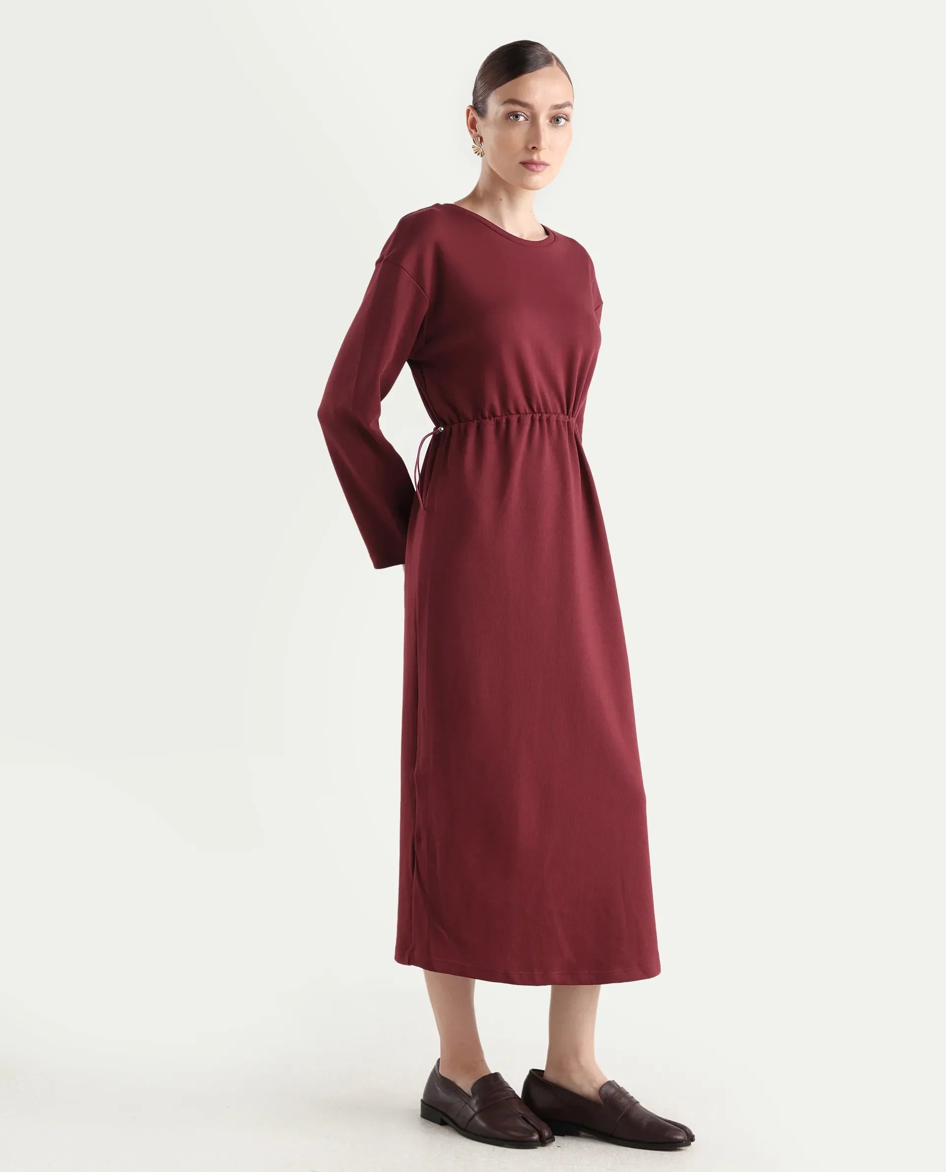 Rareism Women's Zarene Maroon Cotton Cotton Blend Crew Neck Plain Maxi Regular Fit Dress