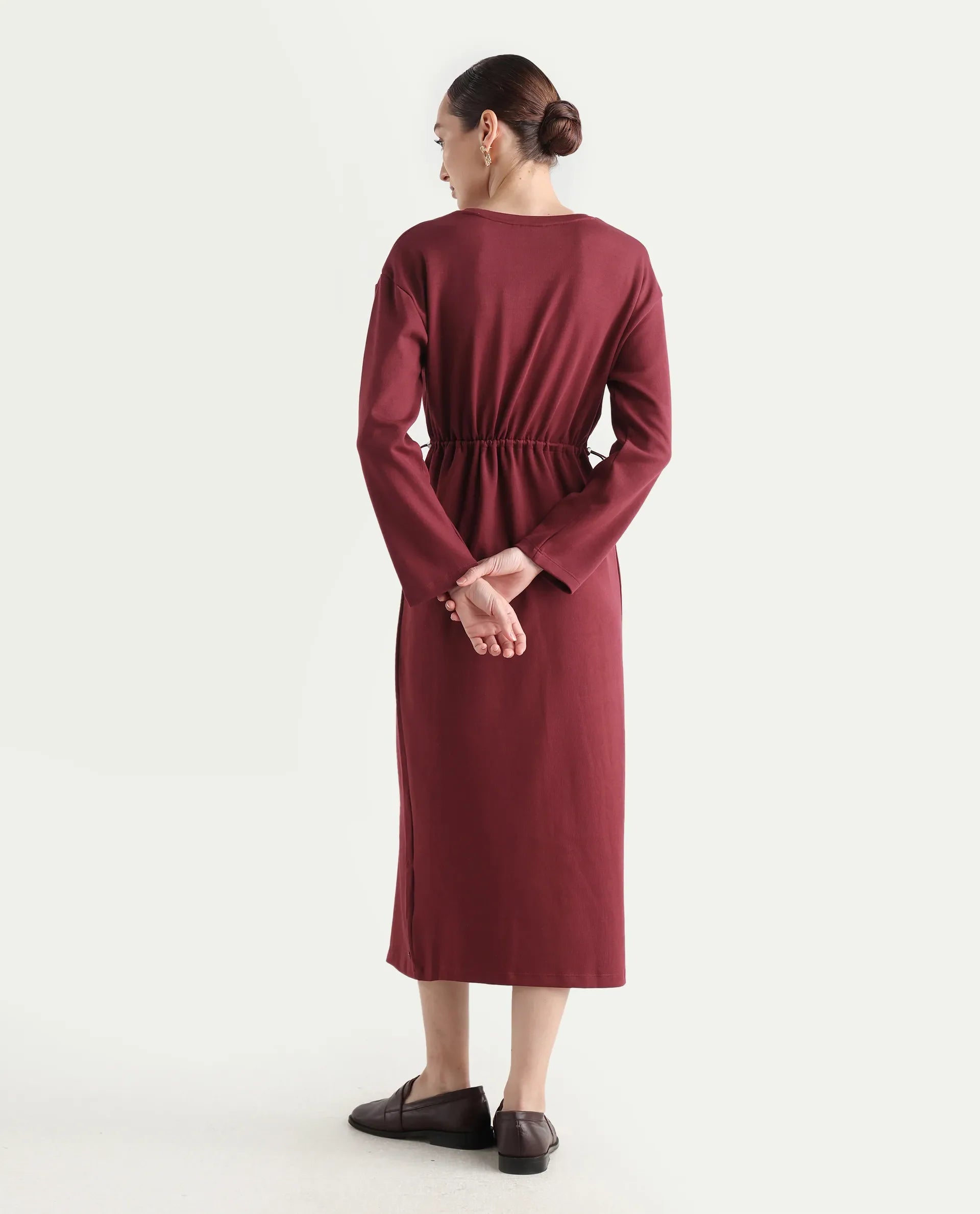 Rareism Women's Zarene Maroon Cotton Cotton Blend Crew Neck Plain Maxi Regular Fit Dress