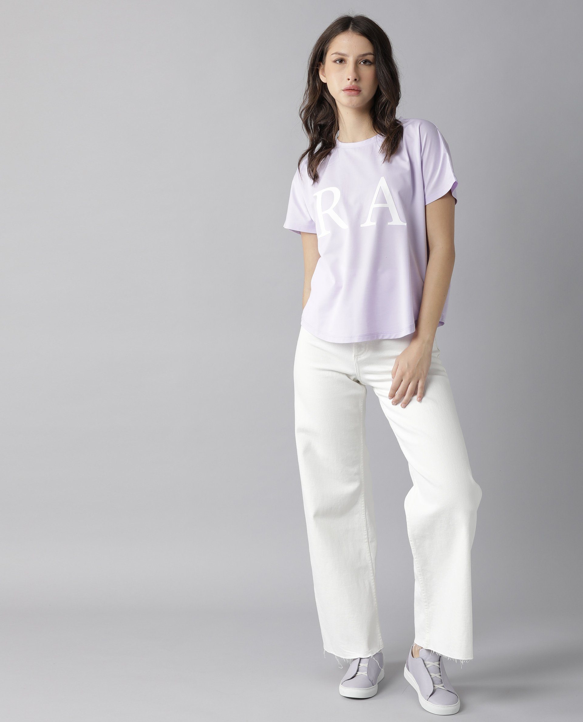 Rareism Women Zeg Light Purple Cotton Fabric Regular Fit Half Sleeves Graphic Print Crew Neck T-Shirt