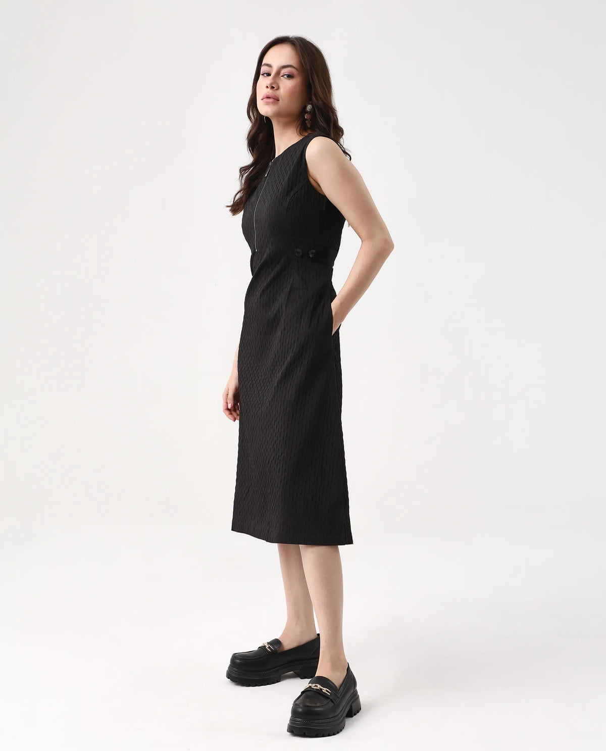 Rareism Women's Zelina Black Polyester Round Neck Striped Sleeveless Knee Length A-Line Dress