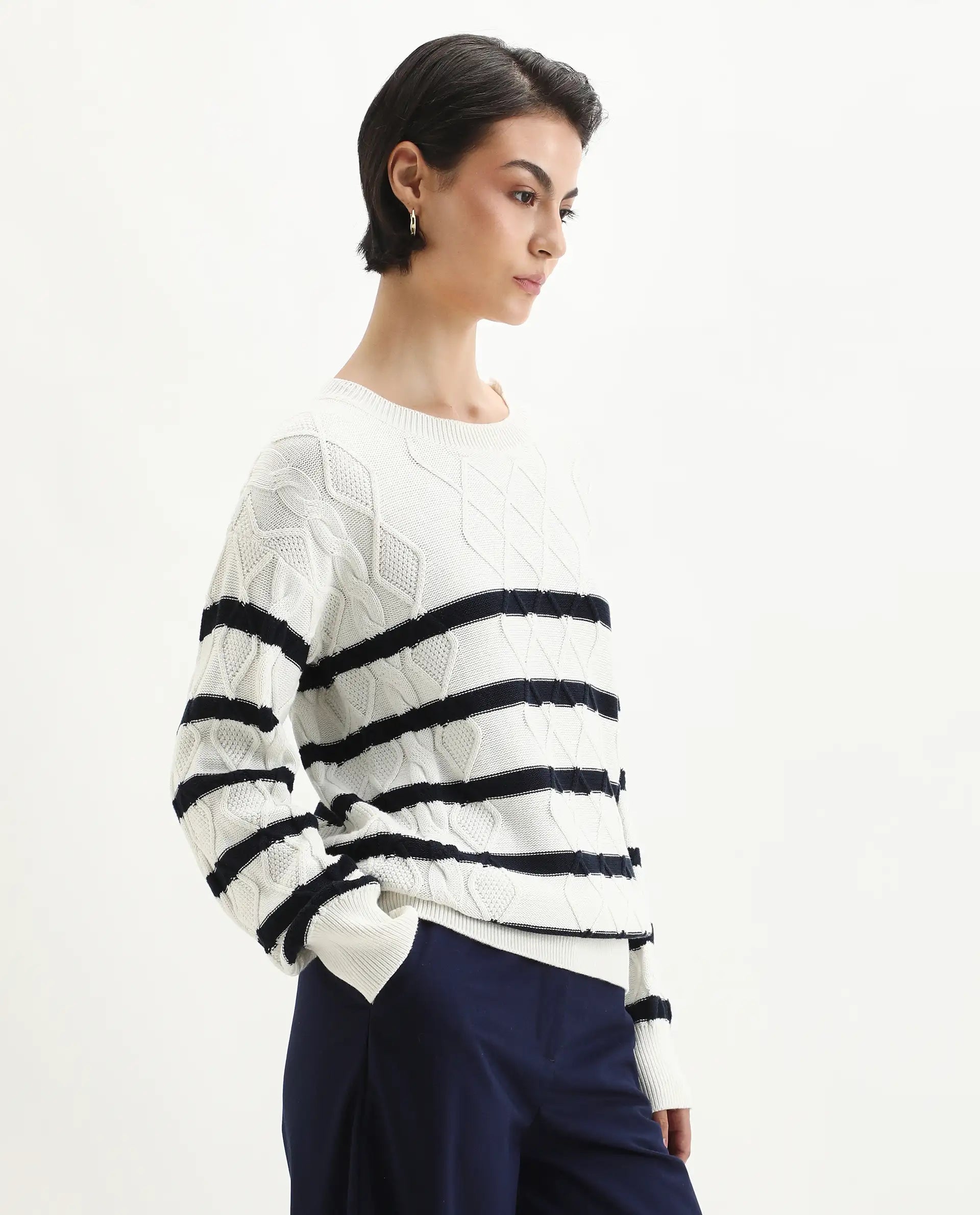 Rareism Women's Zerna White Cotton Crew Neck Regular Fit Sweater