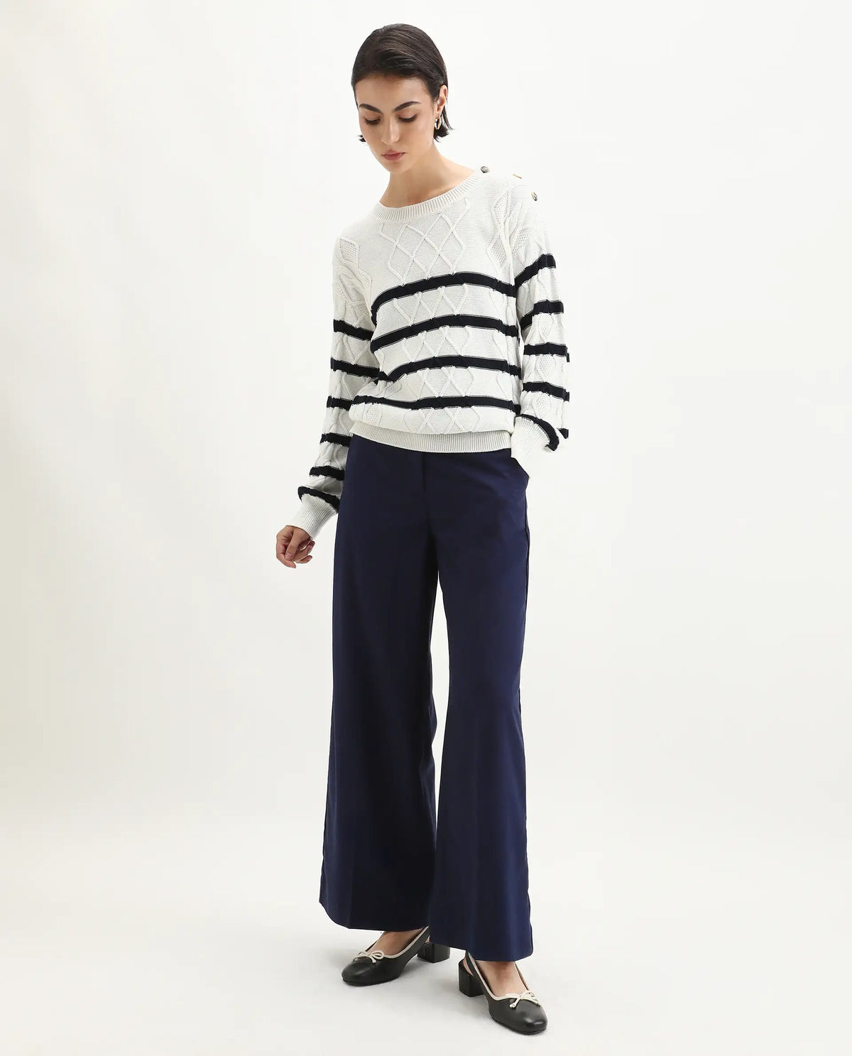 Rareism Women's Zerna White Cotton Crew Neck Regular Fit Sweater