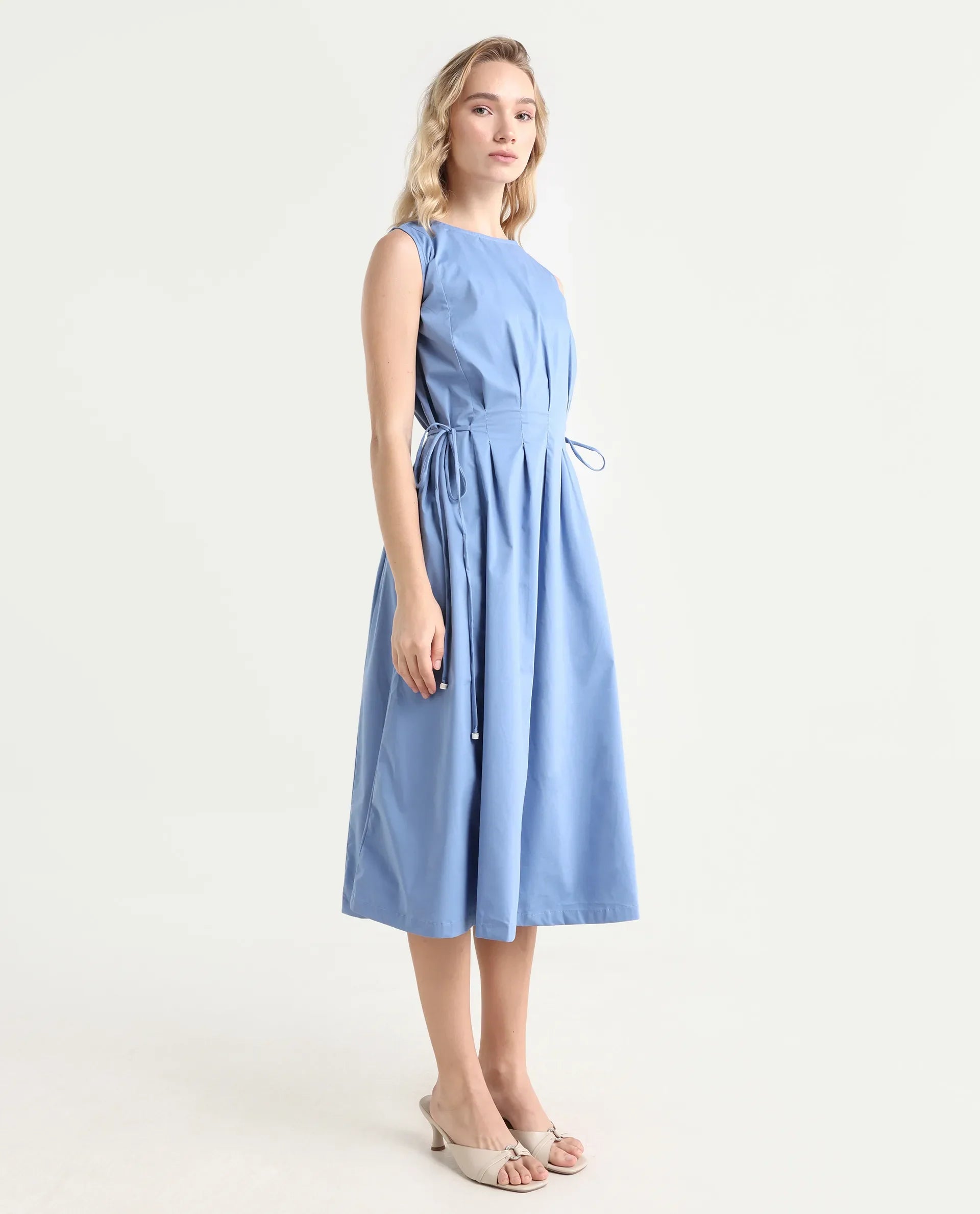 Rareism Women's Zippo Blue Boat Neck Plain Sleeveless Knee Length Regular Fit Dress