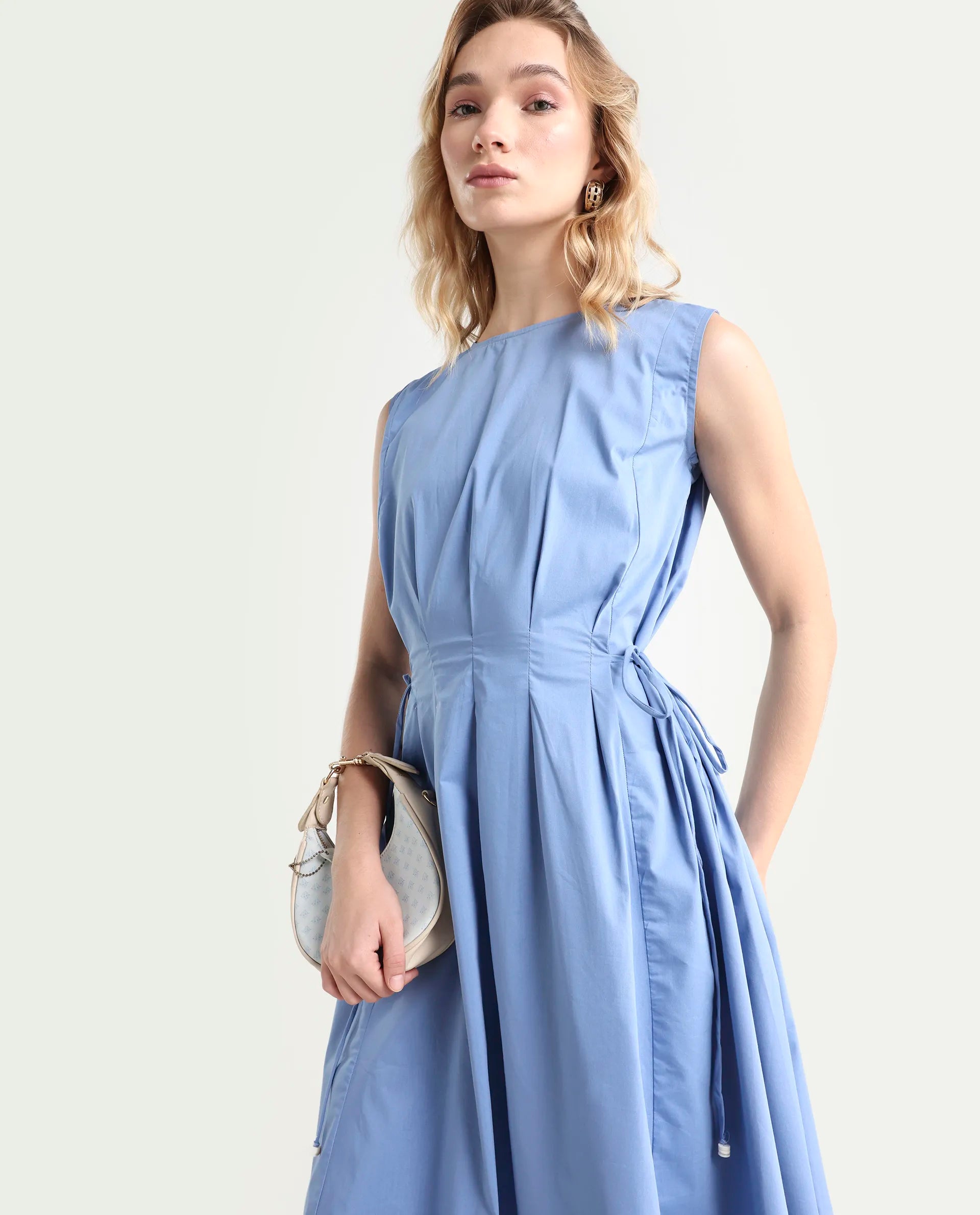 Rareism Women's Zippo Blue Boat Neck Plain Sleeveless Knee Length Regular Fit Dress