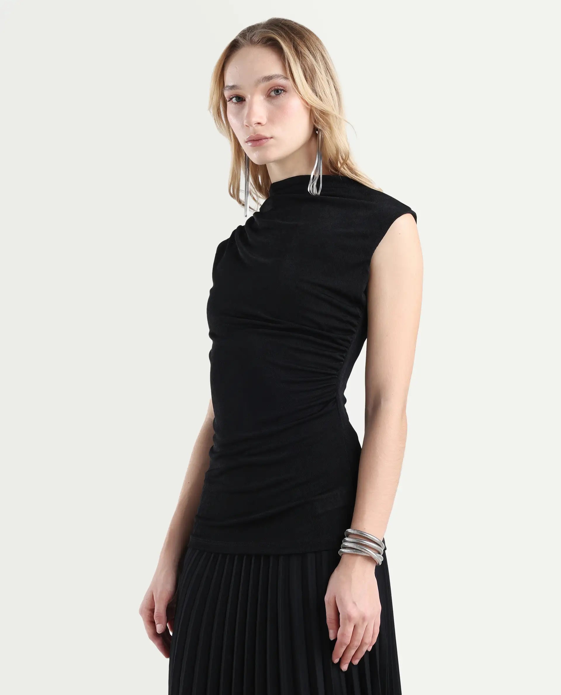 Rareism Women's Zoptus Black Cotton High Neck Regular Fit Plain Top