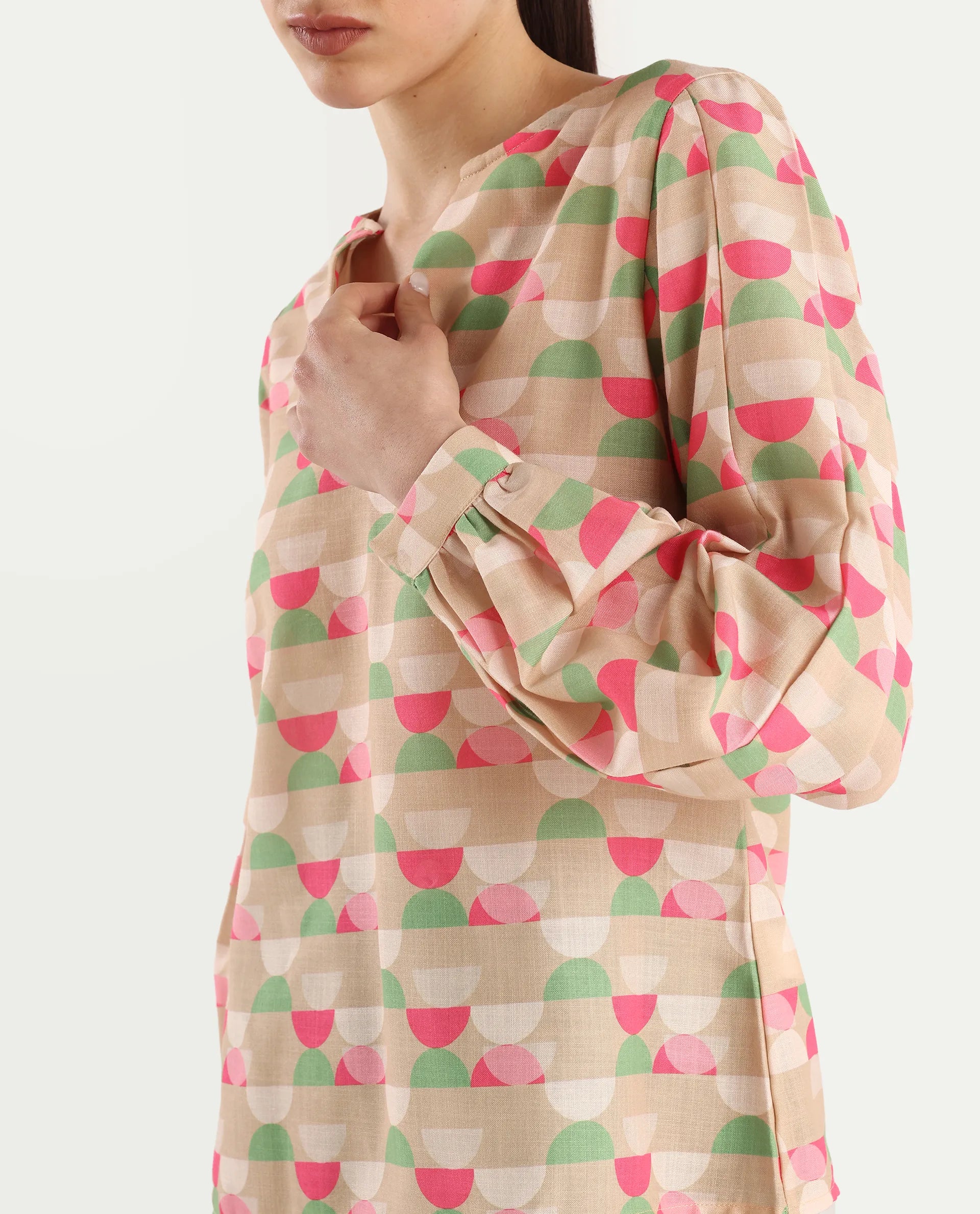 Rareism Women's Amaris Multi Linen V-Neck Geometric Print Bishop Sleeve Regular Fit Top