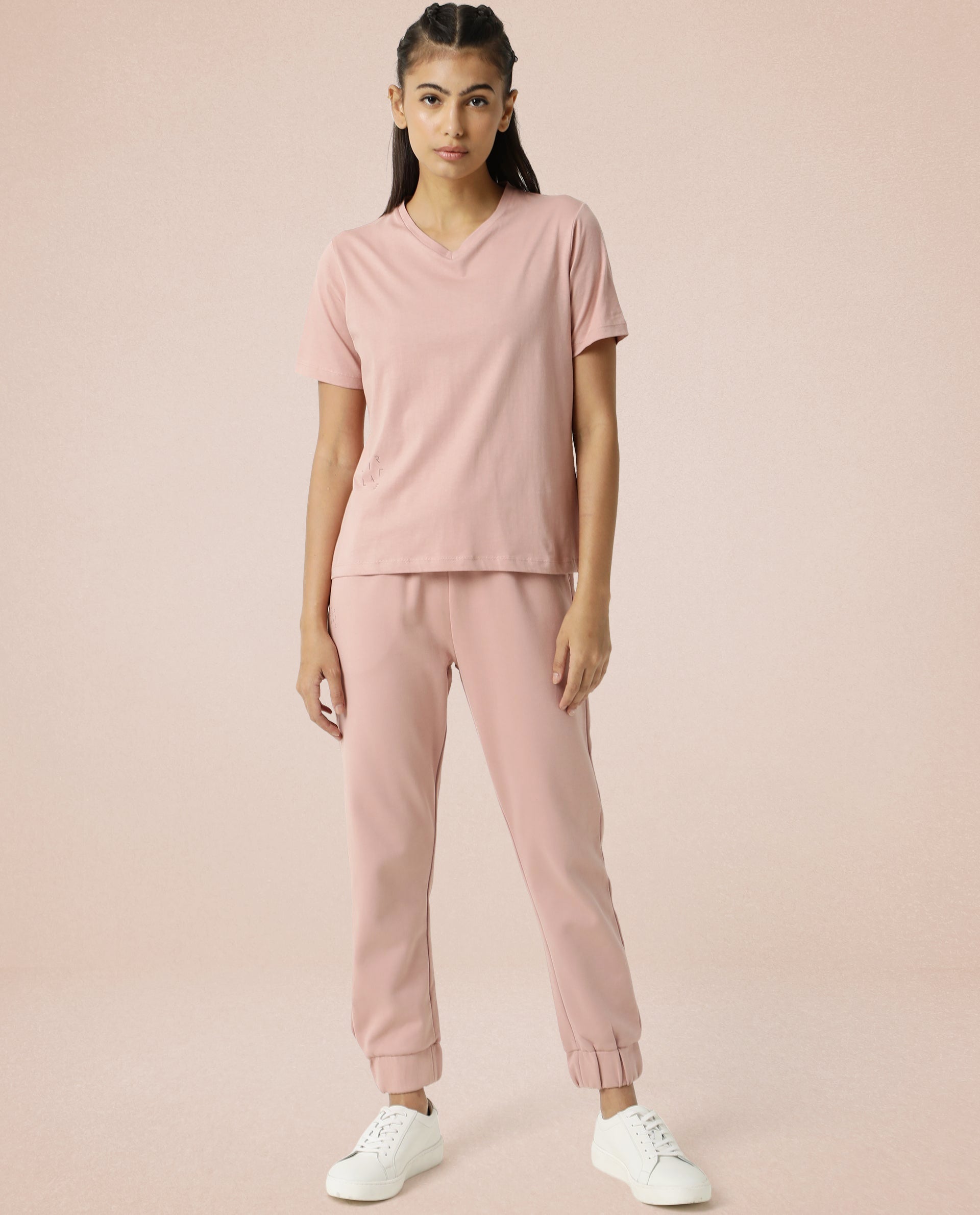 Rareism Women Arvi Dusky Pink Cotton Blend Fabric Regular Fit Half Sleeves Solid V-Neck T-Shirt