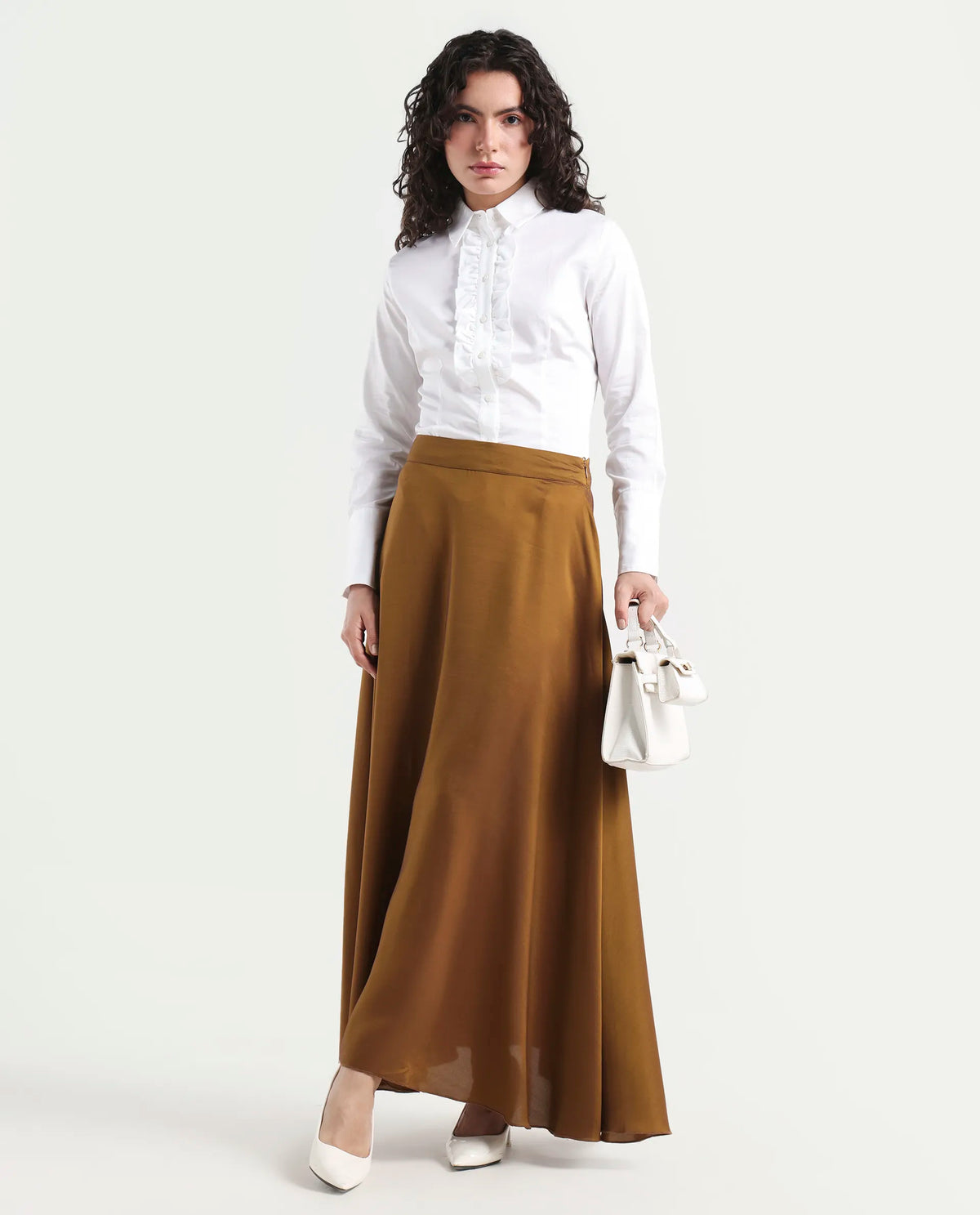Rareism Women's Aubrey White Cotton Spread Collar Plain Regular Fit Top