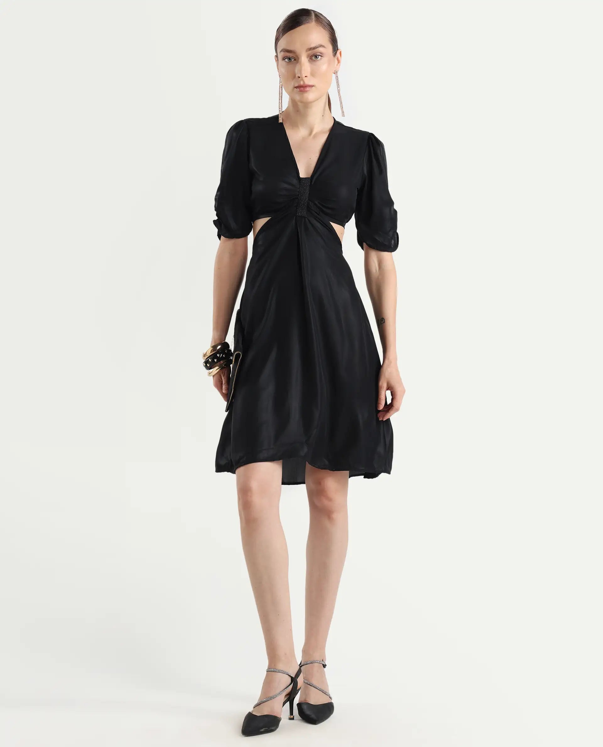 Rareism Women's Besman Black Polyester V-Neck Plain Balloon Sleeve Knee Length Fit And Flare Dress