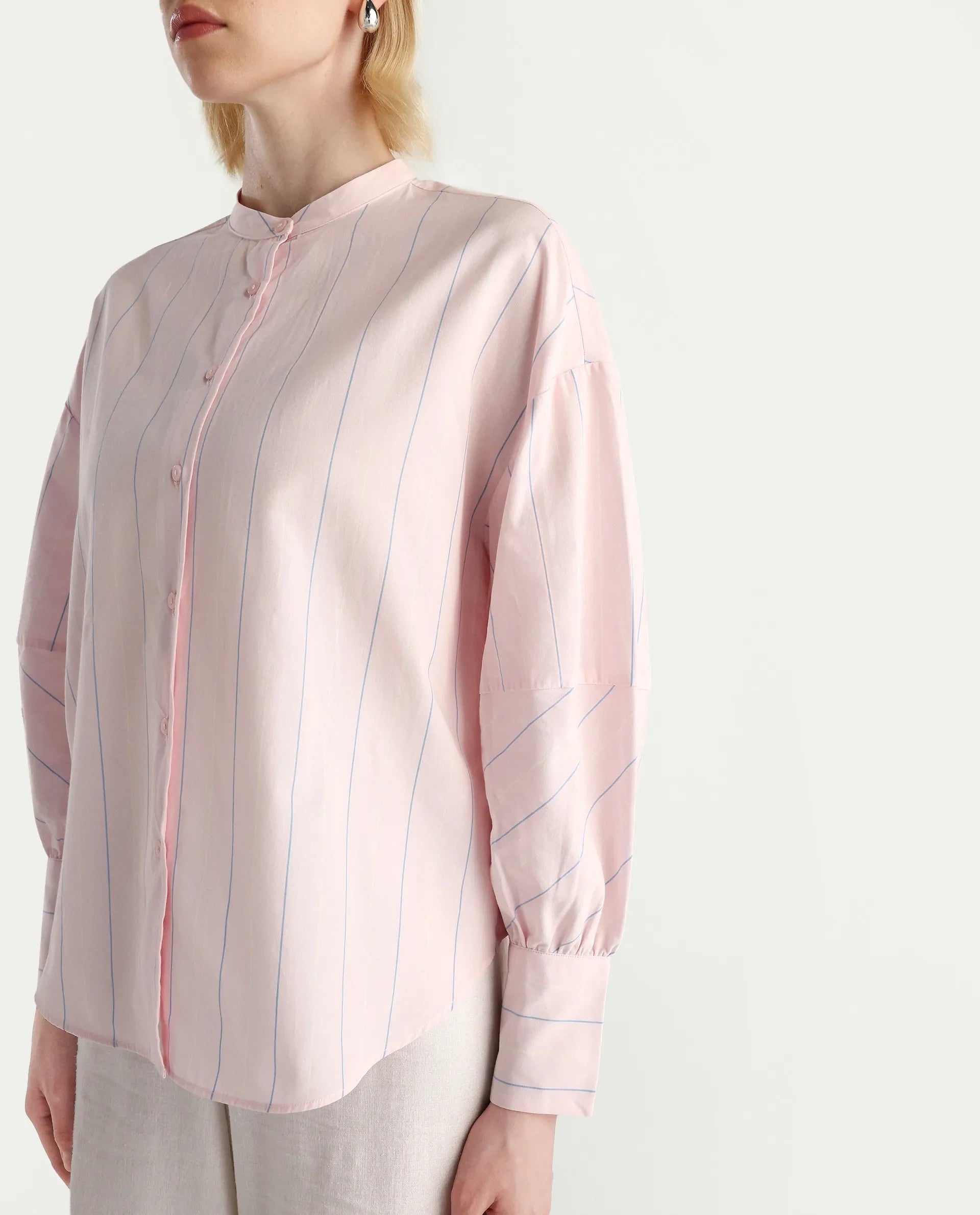 Rareism Women's Buvo Pastel Pink Cotton Volume Sleeve Mandarin Collar Boxy Fit Shirt