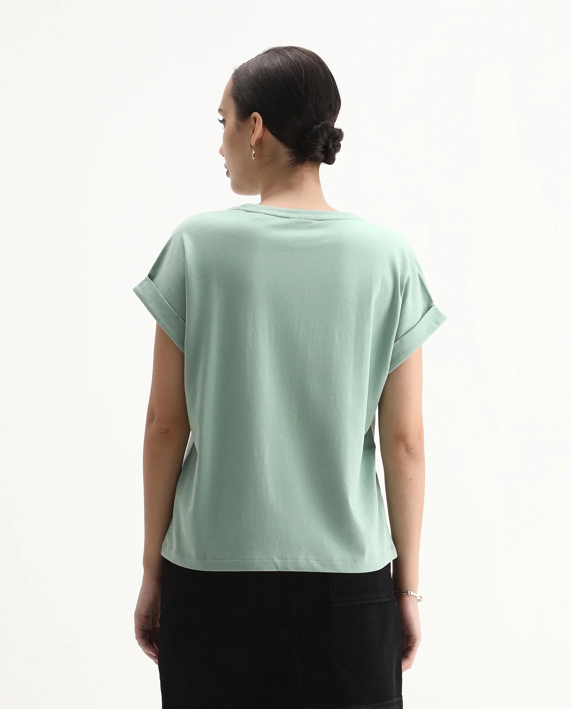 Rareism Women's Cerd Light Green Cotton Fabric Crew Neck Relaxed Fit Graphic Print T-Shirt